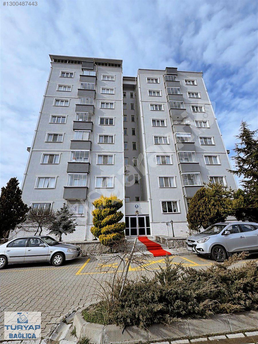 Bağlıca Merkezi Konumda Satılık 4+1 Arakat Daire