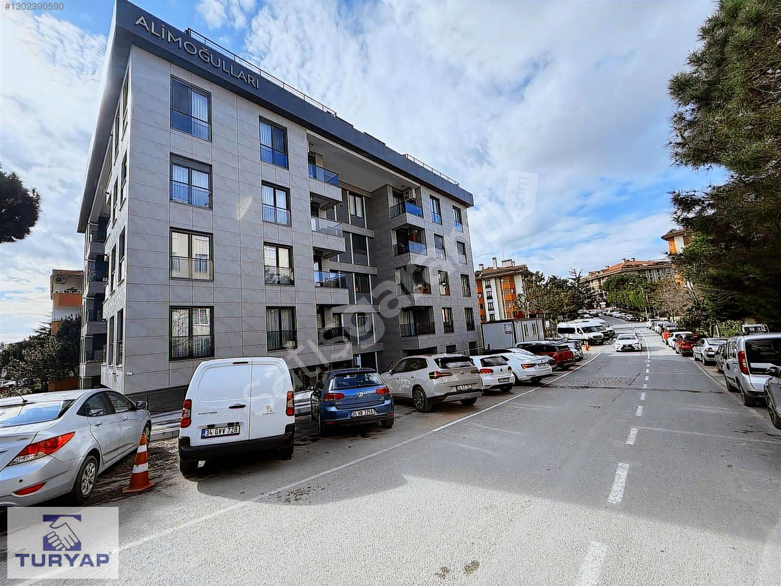 ACIBADEM NİŞANTAŞI BÖLGESİ, SIFIR, 40m2 BAHÇE ALANLI, 2+1