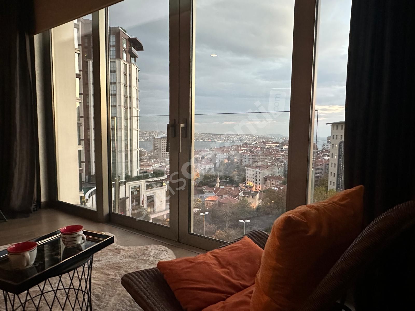 Maçka Armani'de Boğaz Manzaralı, 1+1 Lüks Satılık Daire