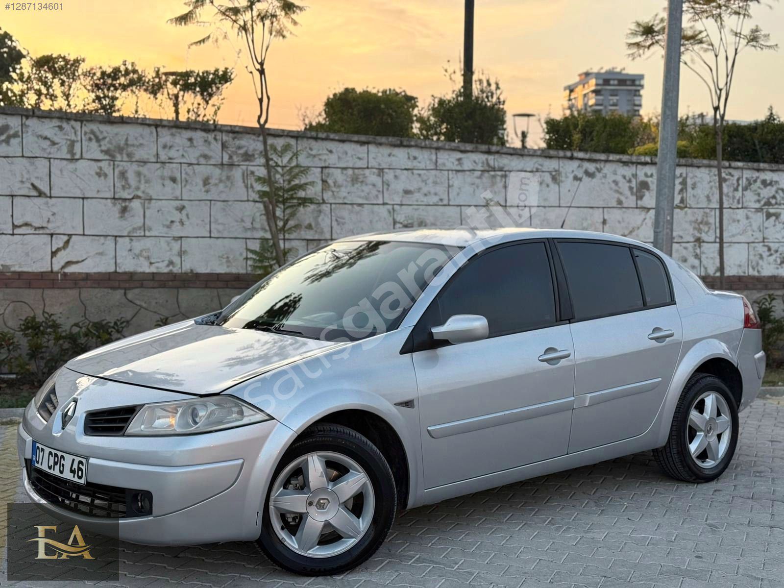 EMİN AYIK OTOMOTİV DEN RENAULT MEGANE 1.5 DCİ