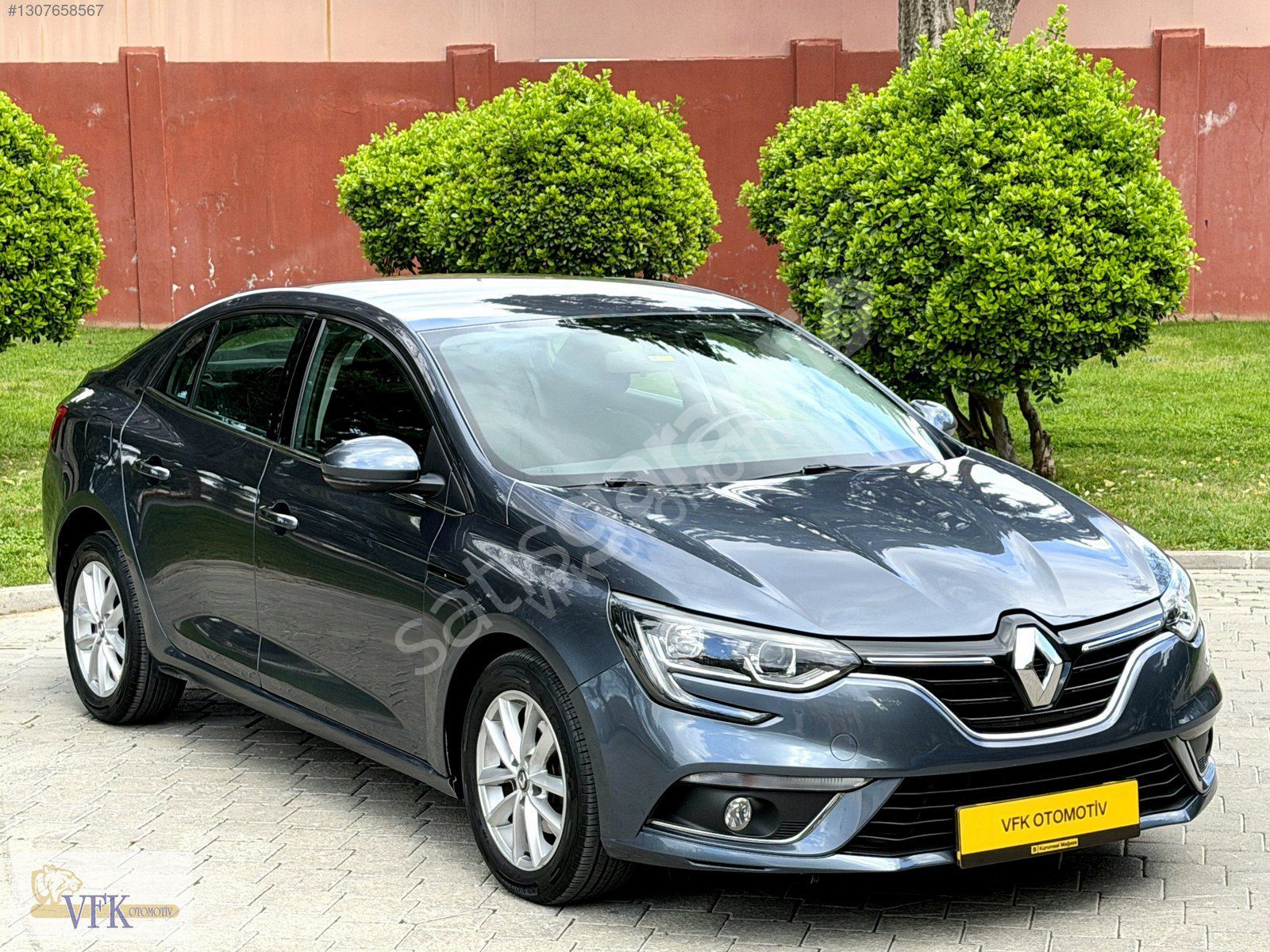 OTOMATİK 175.000 KM RENAULT MEGANE 1.5 DCI TOUCH 2017 MODEL ! !