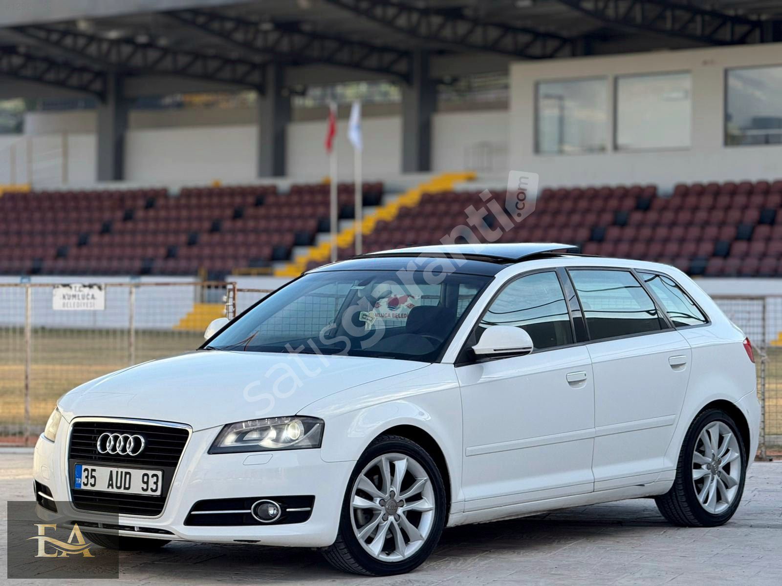 EMİN AYIK OTOMOTİV DEN OTOMATİK AUDİ A3 CAM TAVANLI