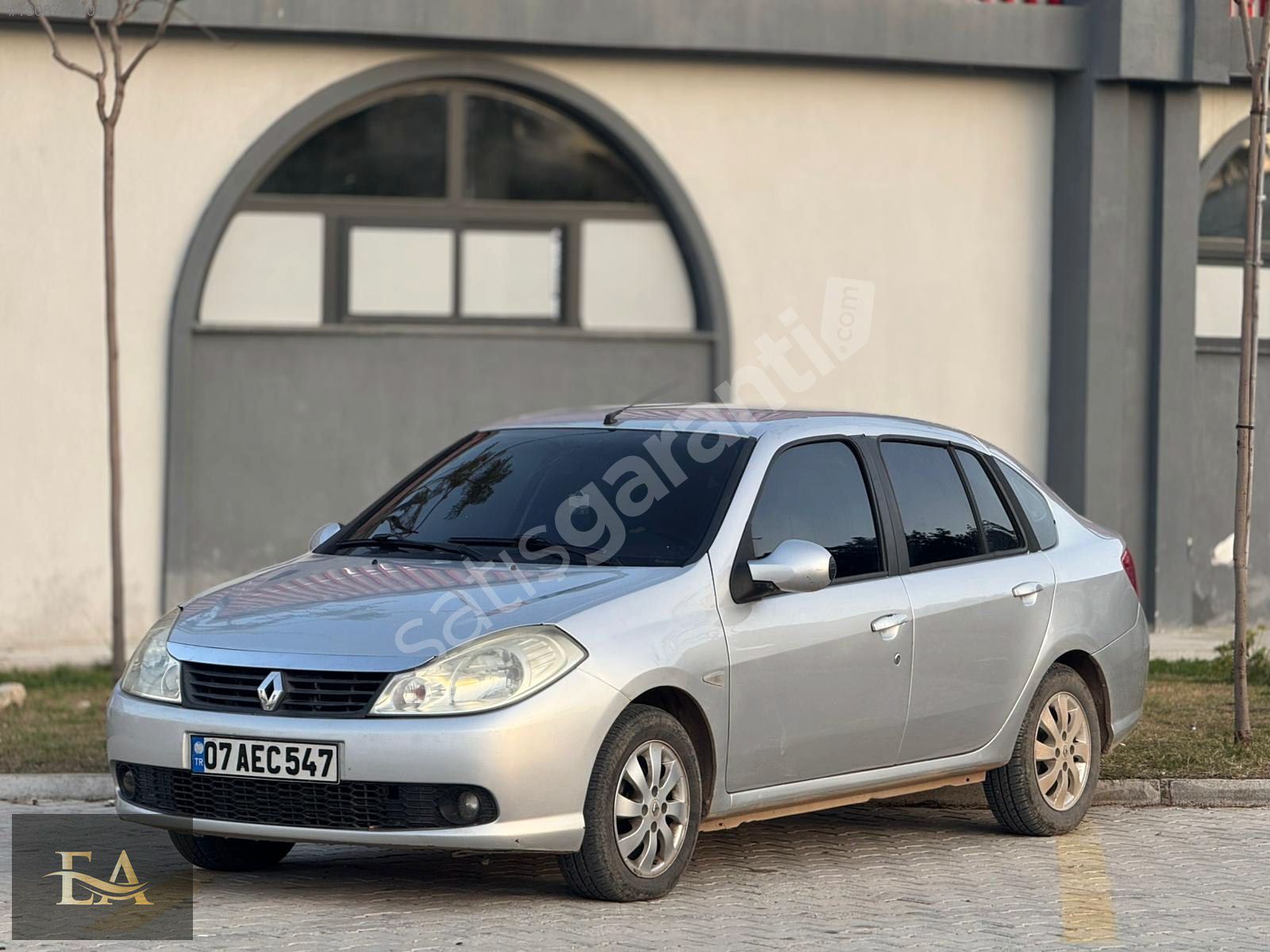 EMİN AYIK OTOMOTİV DEN RENAULT SYMBOL 1.5 DCİ EXPRESSİON 85 LİK