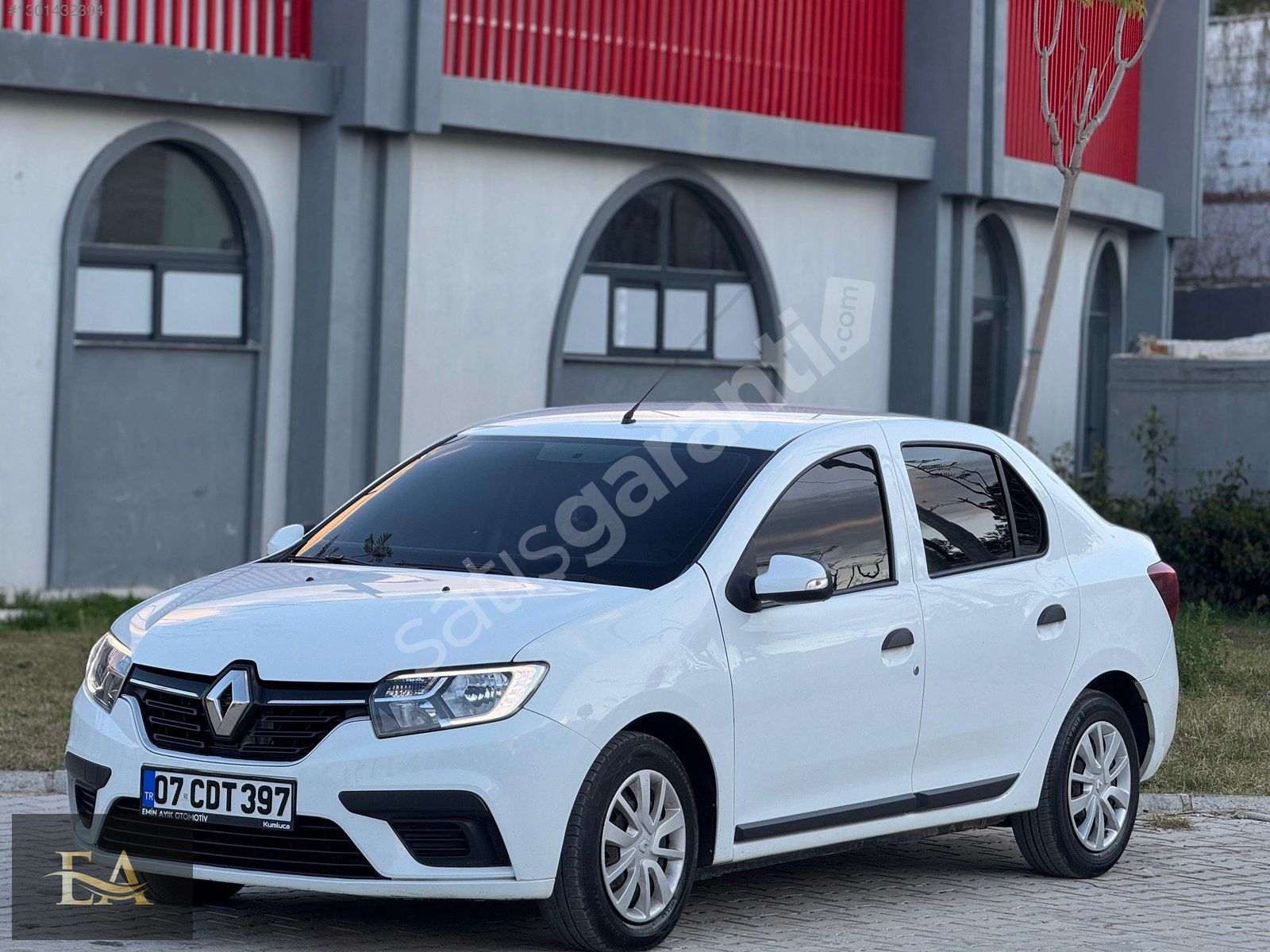 EMİN AYIK OTOMOTİV DEN HATASIZ BOYASIZ TRAMERSİZ JOY