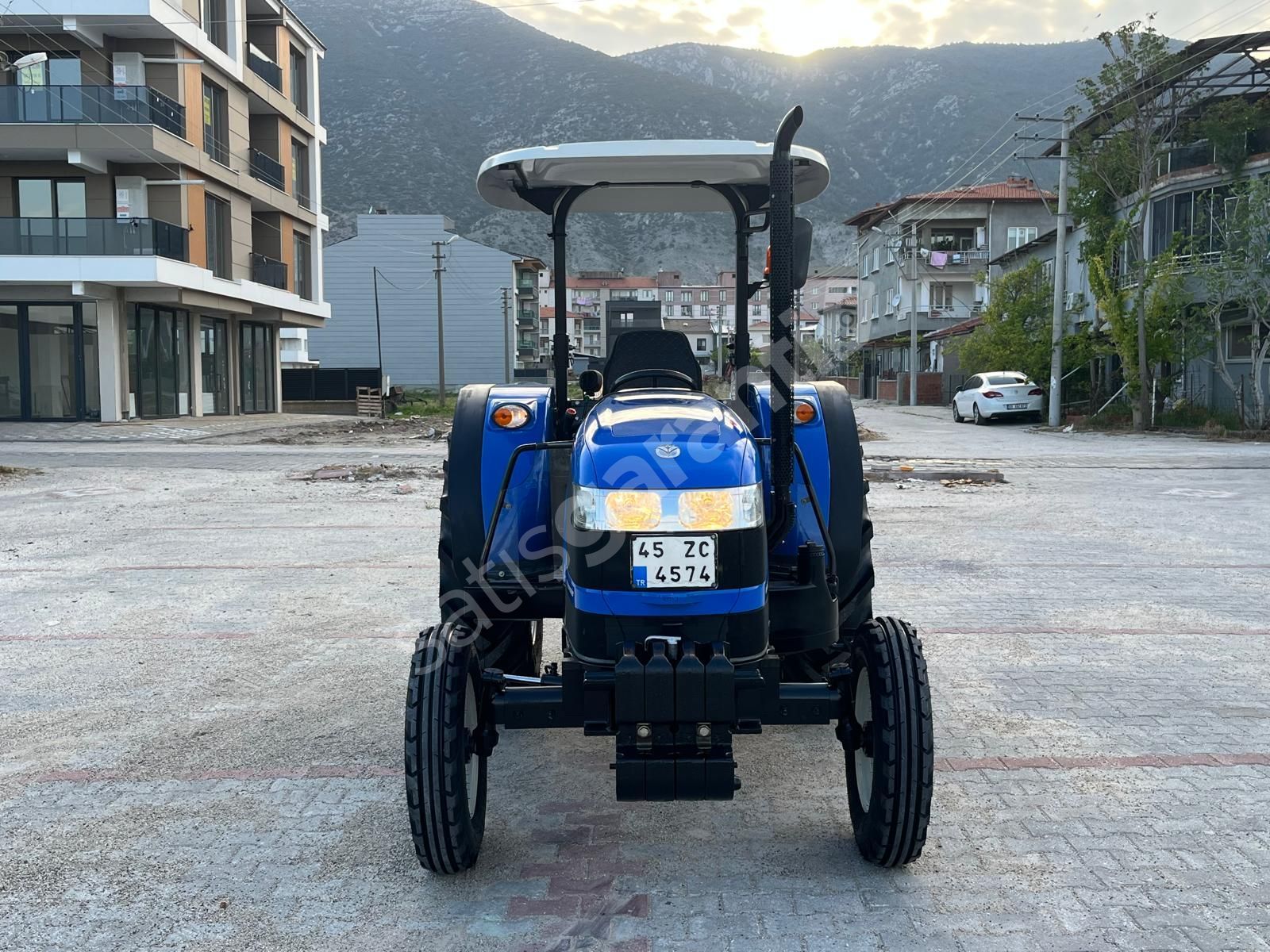 2013 NEW HOLLAND TT65 4 LASTİK YENİ VİZE YENİ