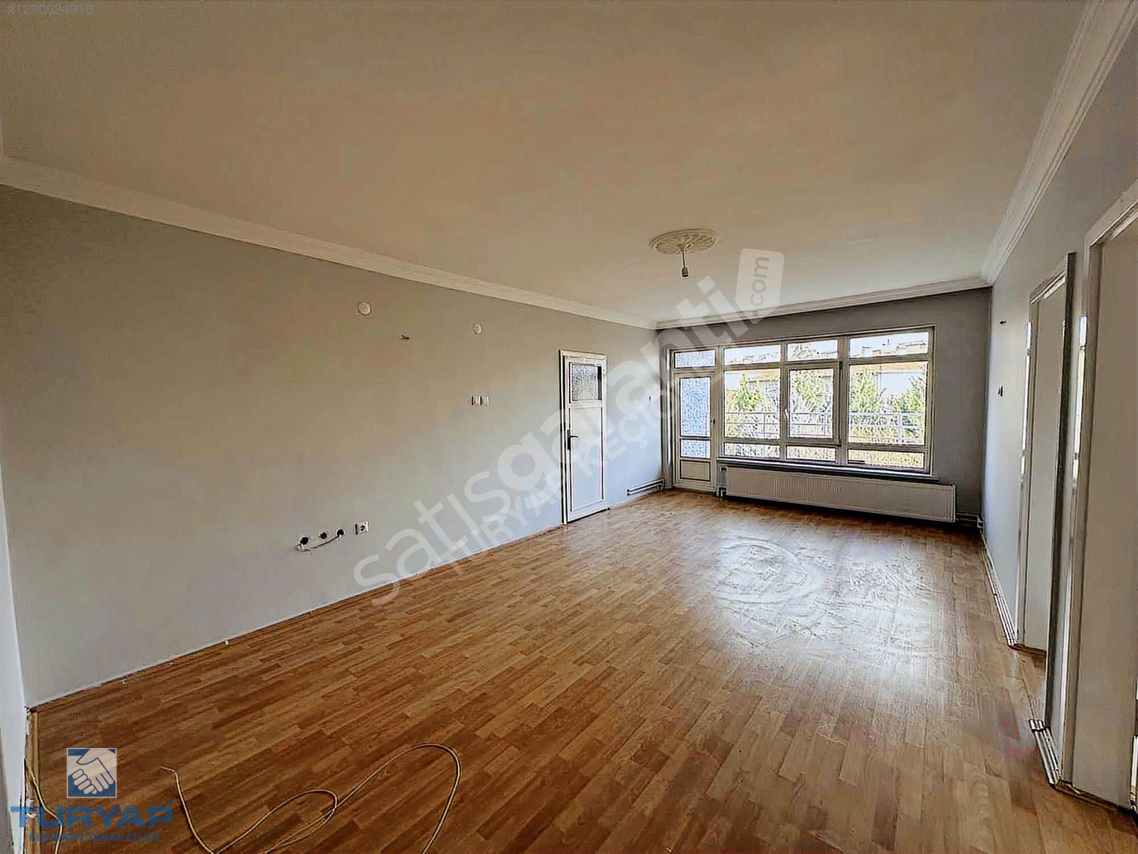 KEÇİÖREN METRO DURAĞINA ÇOK YAKIN PARK MANZARALI 3+1 DAİRE
