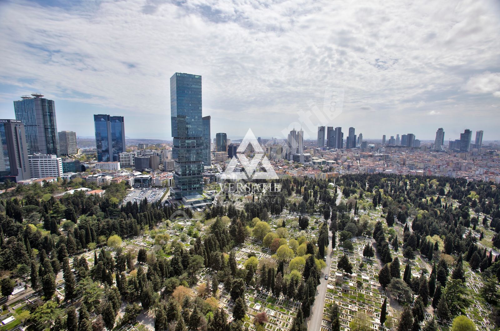 Levent Metrocity'de Boğaz Manzaralı 4.5+1 Kiralık Daire