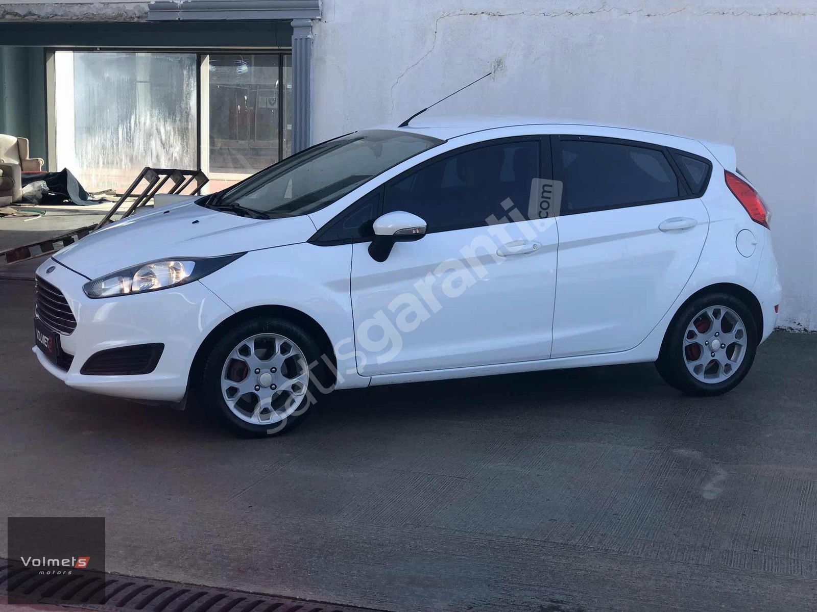 2014_MODEL_HATASIZ_BOYASIZ_TRAMERSİZ_OTOMATİK_VİTES_105_HP