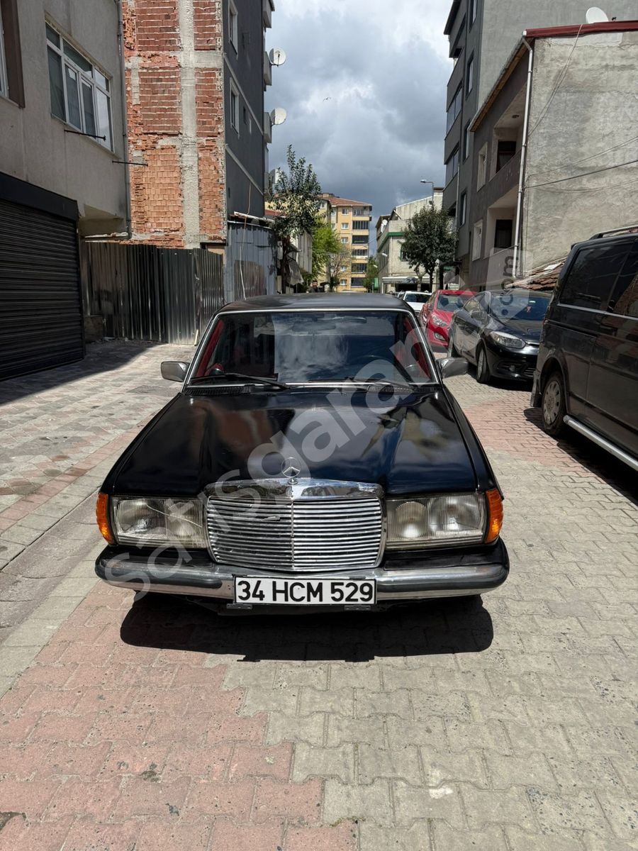 AZZ MOTORS’TAN 1977 MERCEDES W123 KLASİK MASRAFSIZ KOLEKSİYONLUK