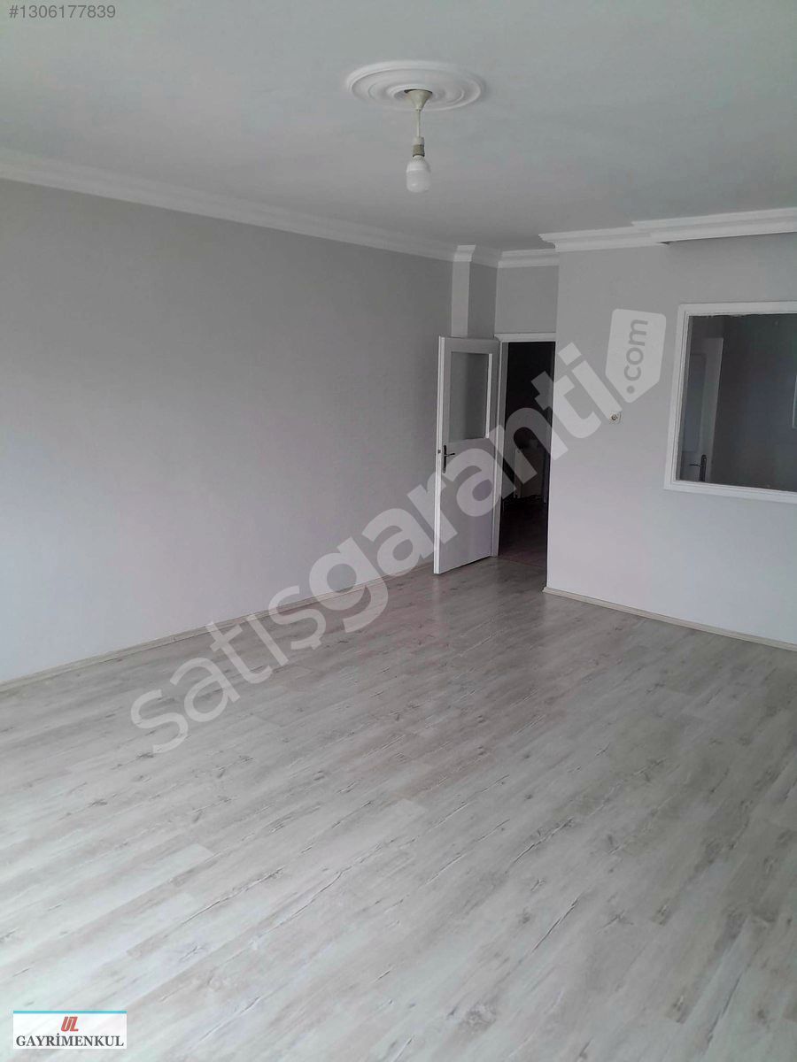 Bursa Osmangazi Reyhan Mah Merkezi Konumda Kiralık Daire