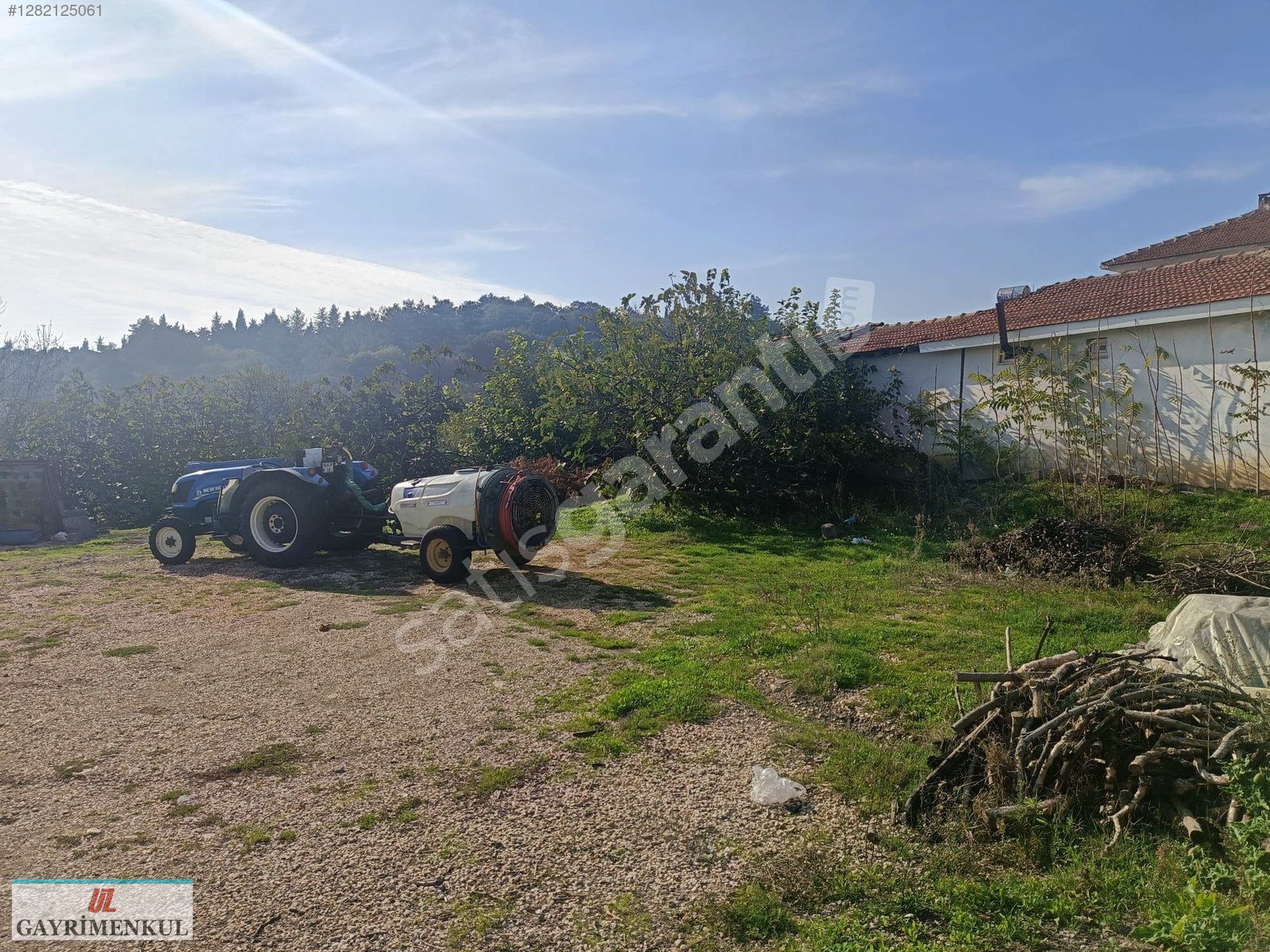 Bursa Mudanya Akköy Köyü'nde Satılık İmarlı Arsa