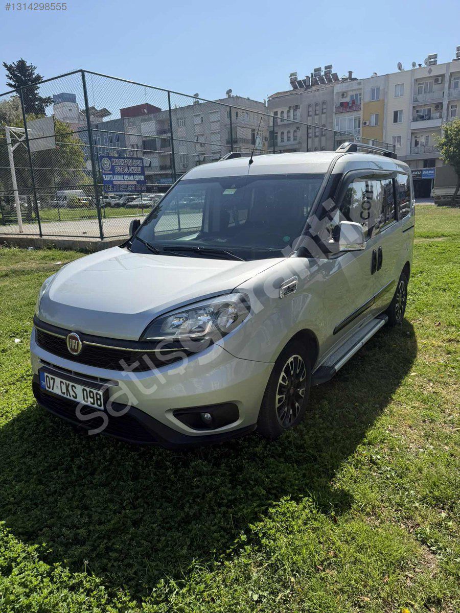 Otomobil ruhsatlı hatasız boyasız