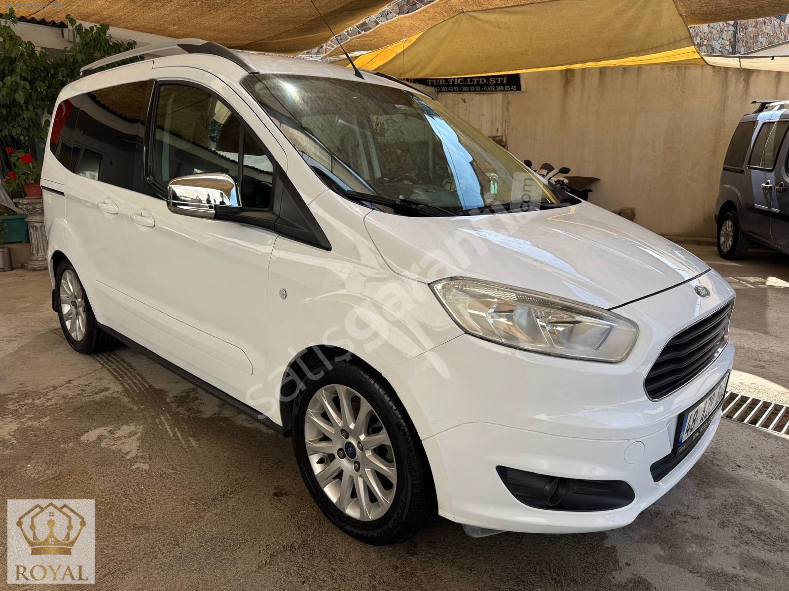Royal Motorlu Araçlar Ford Courier OTOMOBİL Ruhsatlı