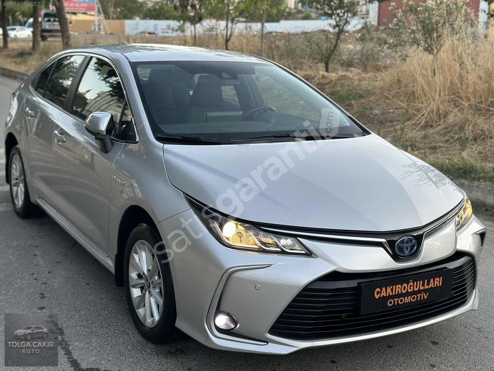 2021-ÇIKIŞLI-TERTEMİZ-10-YIL-GARANTİLİ-1.8-HYBRİD-DREAM-COROLLA