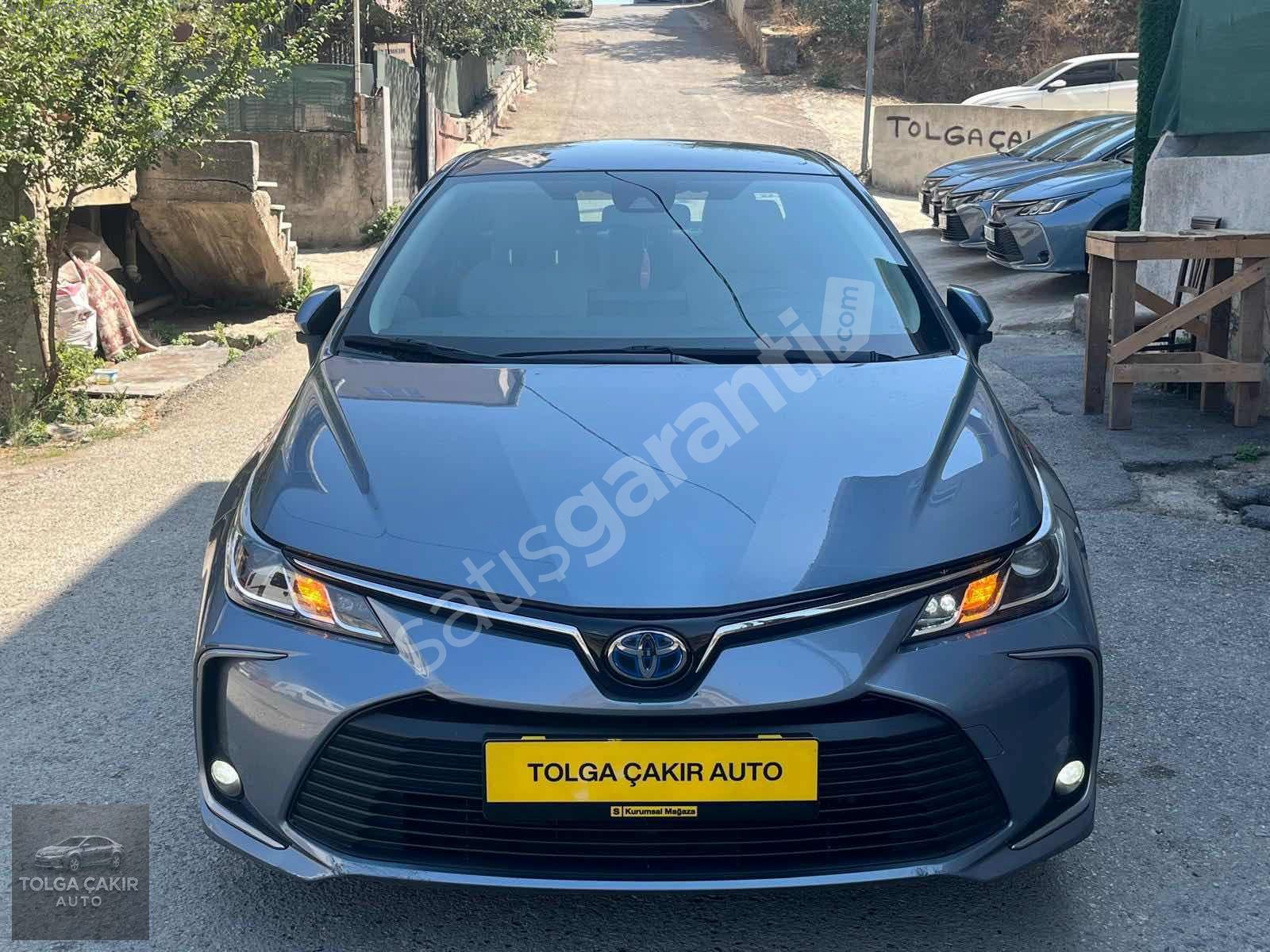 118-BİNDE-2022-ÇIKIŞLI-10-YIL-GARANTİLİ-1.8-HYBRİD-DREAM-COROLLA