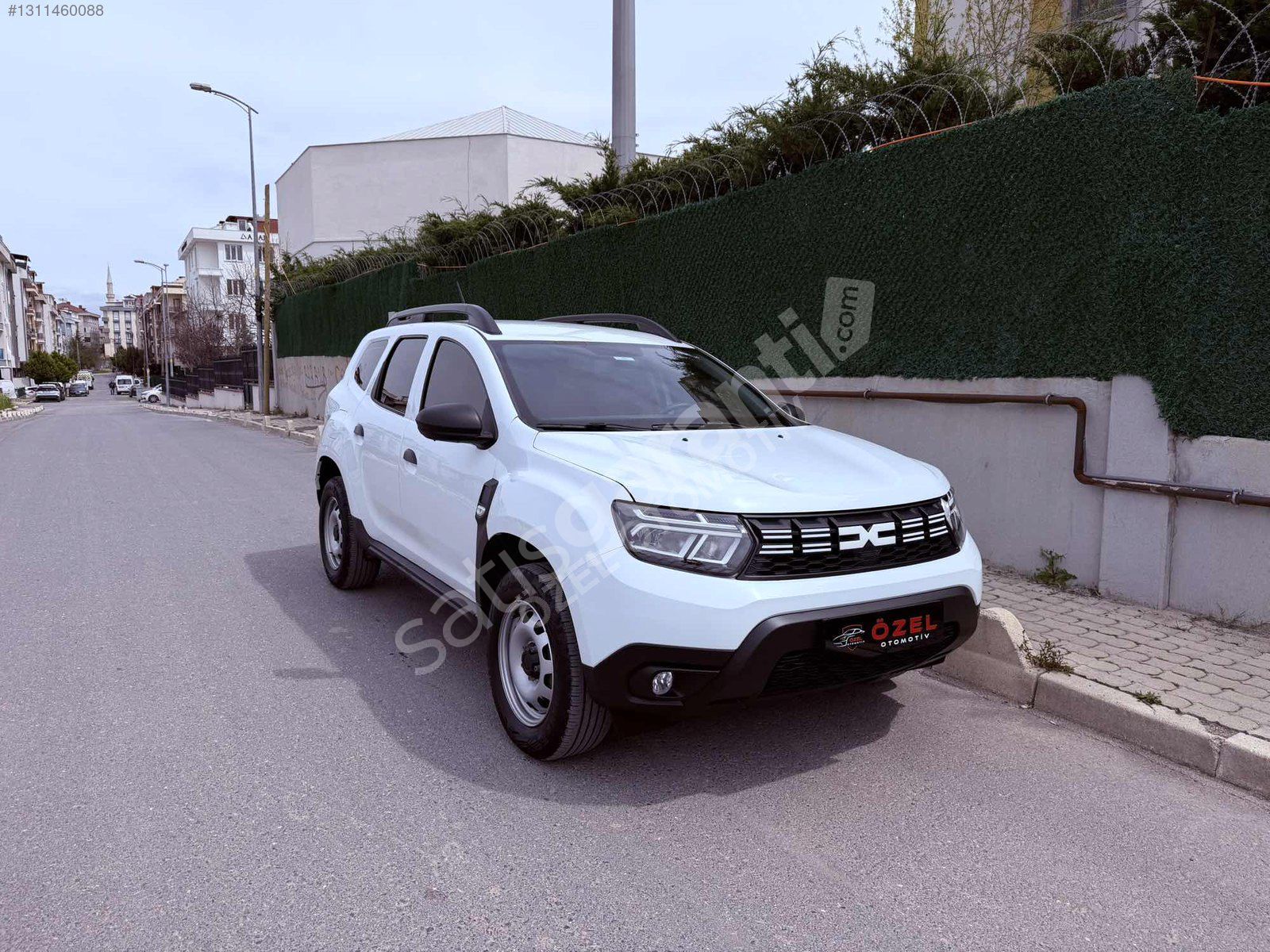 Özel'den HATASIZ DEĞİŞENSİZ DACİA DUSTER