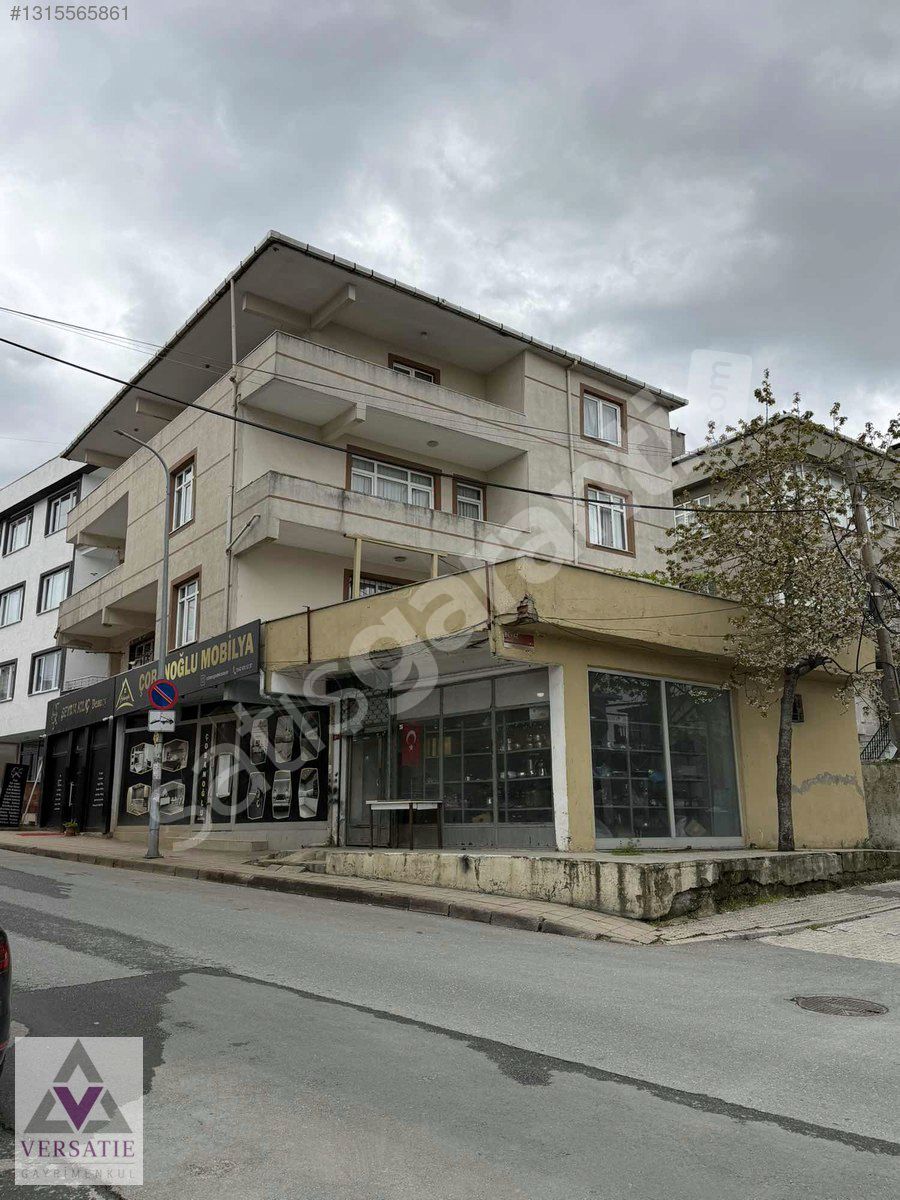 Sancaktepe'de Metroya Yakın Ana Cadde Üzeri Yatırımlık Bina