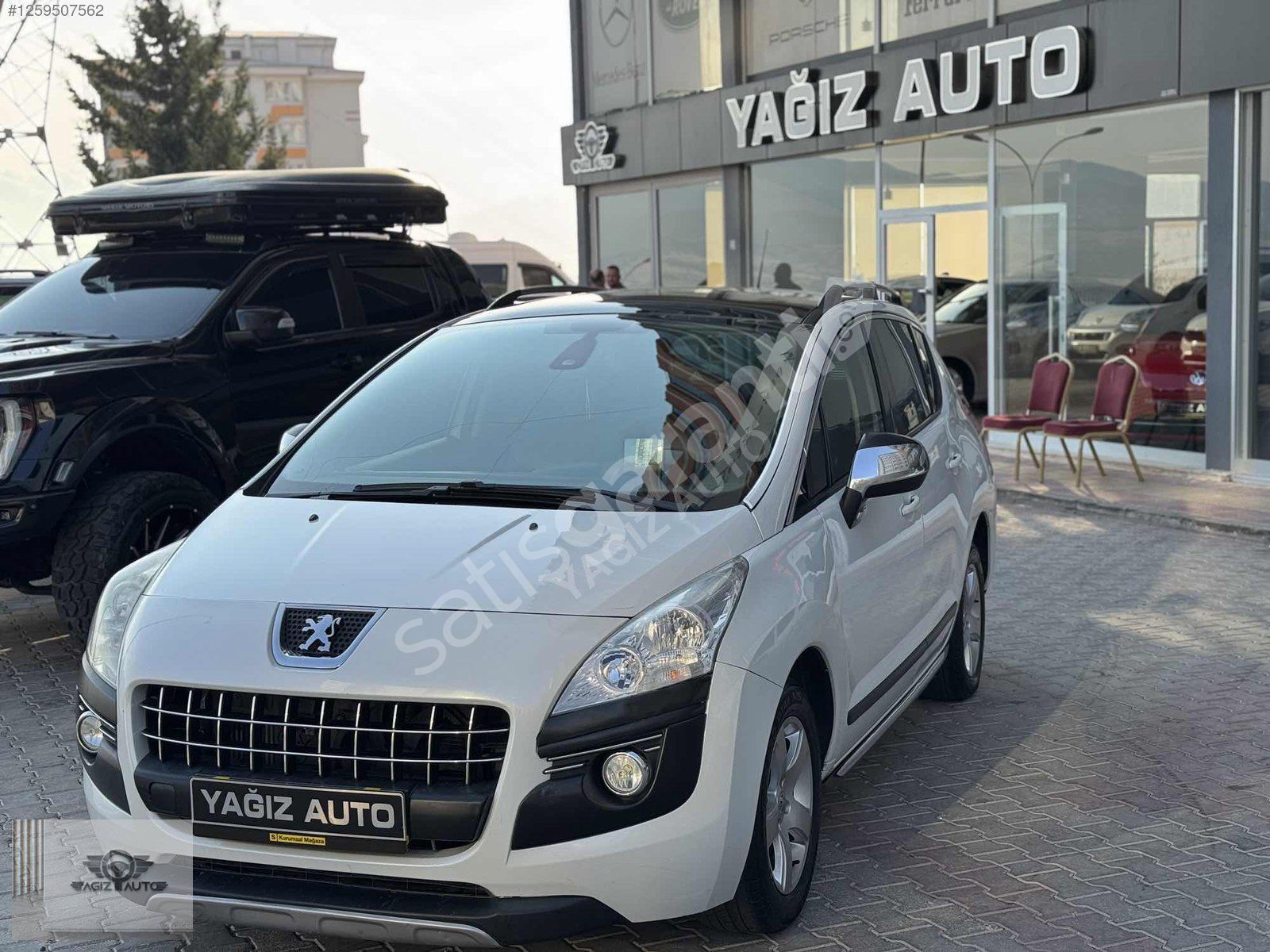 YAĞIZ AUTODAN 2011 dizel otomatik cam tavan 3008