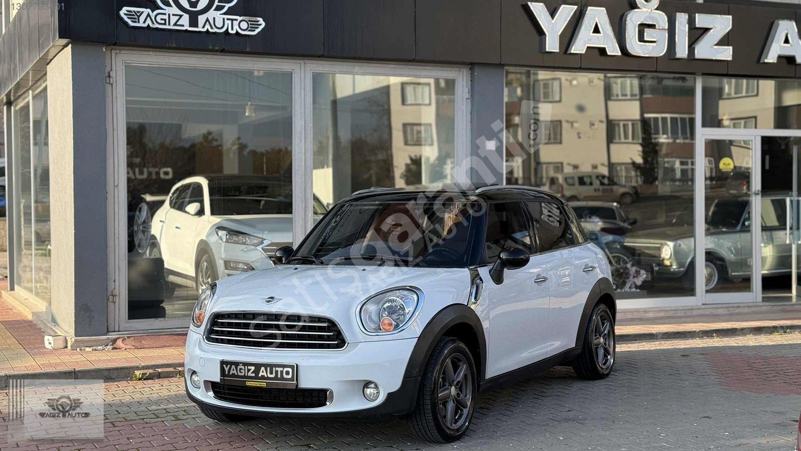 YAĞIZ AUTODAN 2012 cam tavan Countryman Türkiye paket otomatik