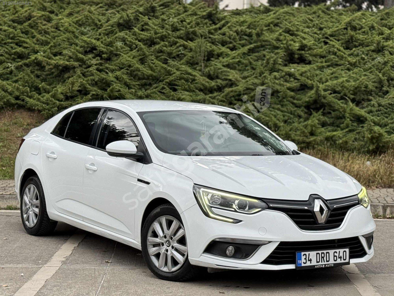2020 MODEL SERVİS BAKIMLI MASRAFSIZ DİZEL OTOMATİK MEGAN 4