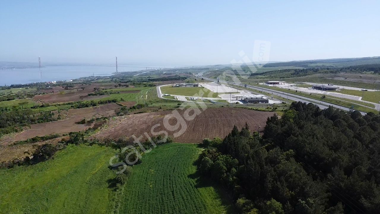 ÇANAKKALE'NİN PARLAYAN YILDIZI GÖKKÖY'DE 9470 m2 SATILIK TARLA