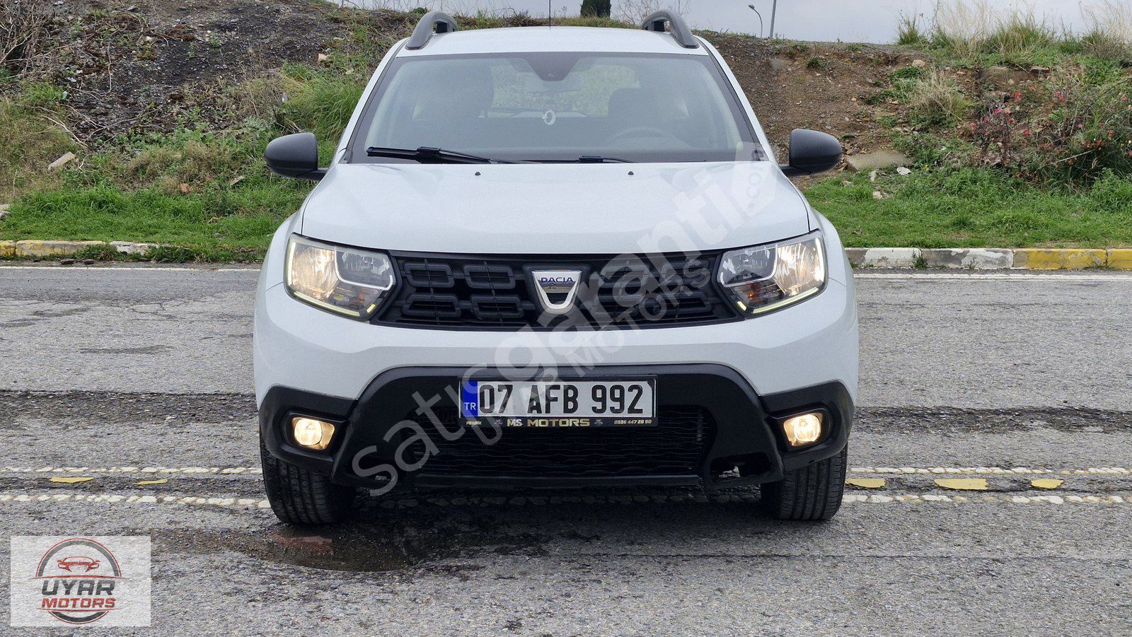 DACİA DUSTER 4X2 DEĞİŞENSİZ OTOMATİK VİTES DİZEL TEMİZ BAKIMLI