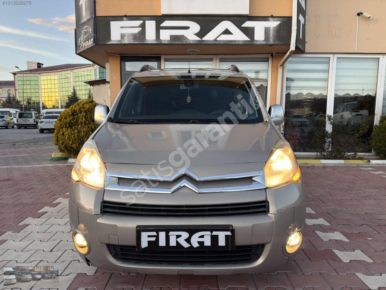 2011 BERLİNGO 110'LUK 1.6 HDİ DİJİTAL KLİMA+GERİ GÖRÜŞ+ÇELİK JNT
