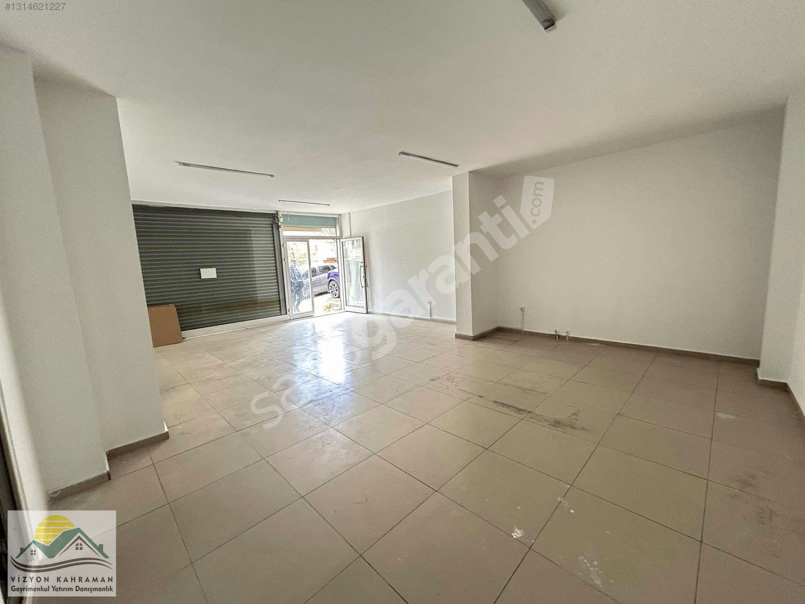 ESENYALI SULTAN AHMET CAD. 70 M2 KEPENKLİ DÜKKAN MAĞAZA