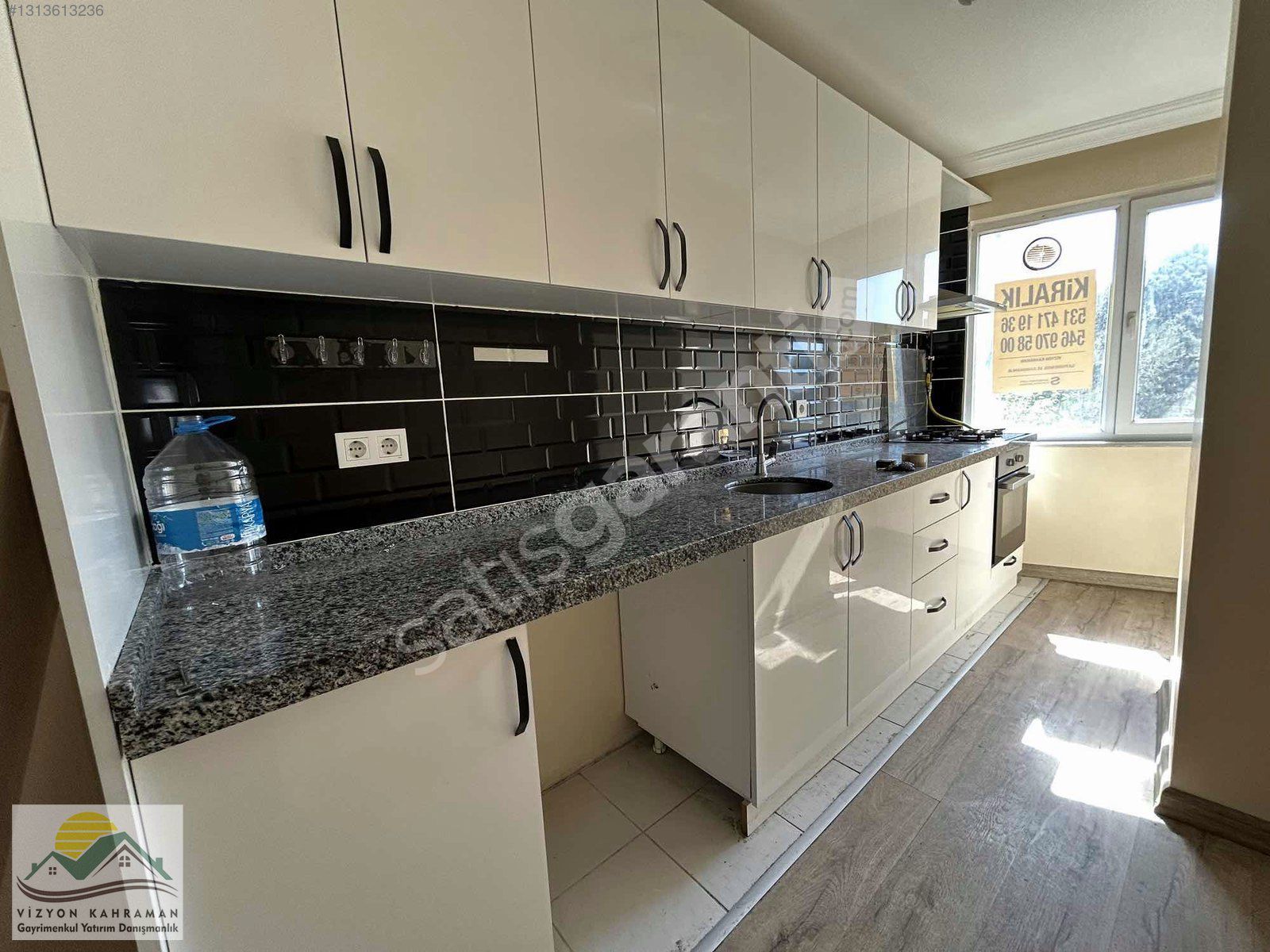 AHMET YESEVİDE ASANSÖRLÜ 200 M2 TERASLI 4+2 DUBLEKS DAİRE