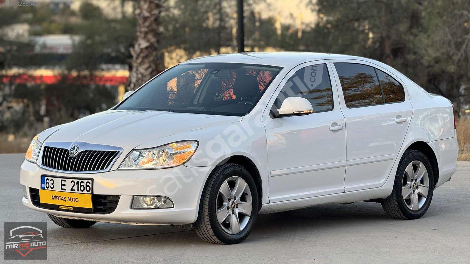 2011 MODEL OCTAVİA HASAR KAYITSIZ TAVAN 2 KAPI BOYASIZ
