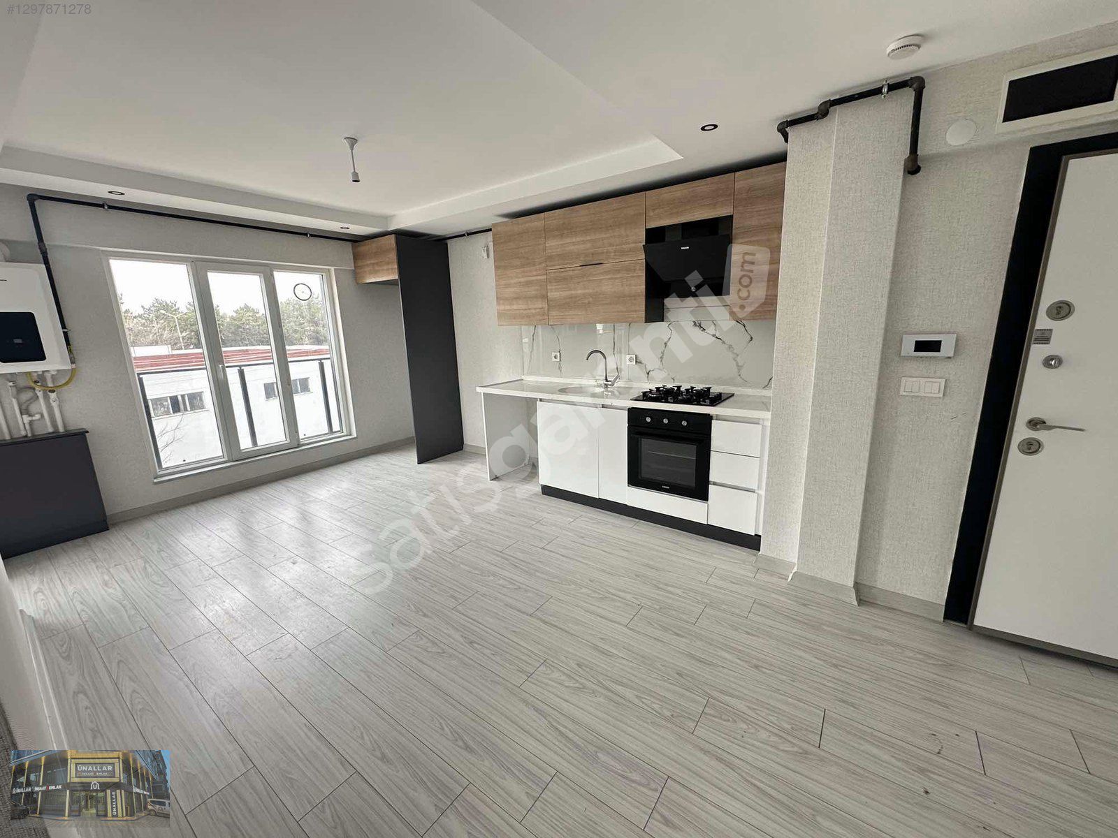 BULVARDA ARAKAT GÜNEY BATI CEPHE 2+1 KİRALIK DAİRE