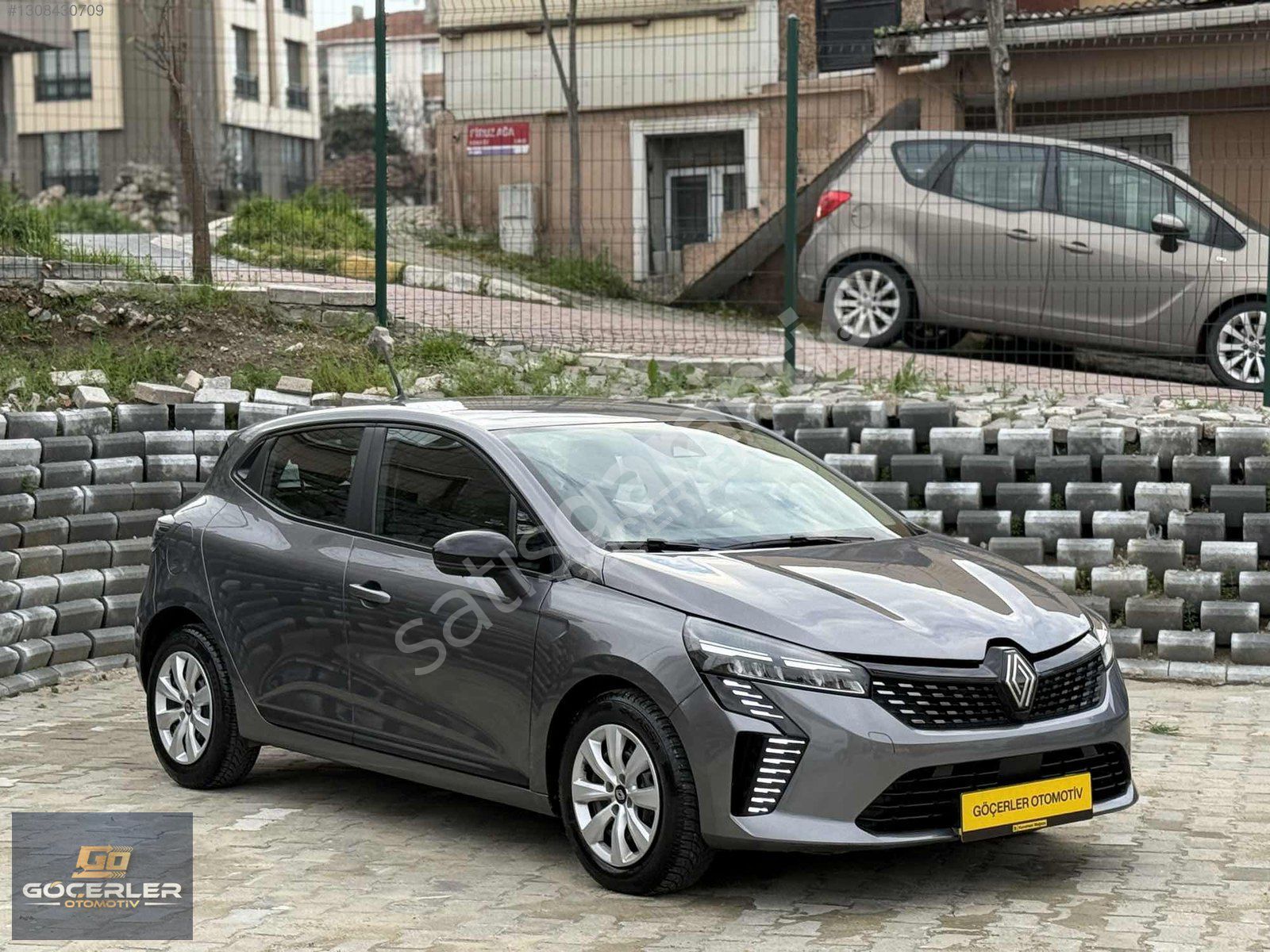 GÖÇERLER'DEN 2023 EKİM ÇIKIŞLI CLİO OTOMATİK VİTES 32.000 KM'DE