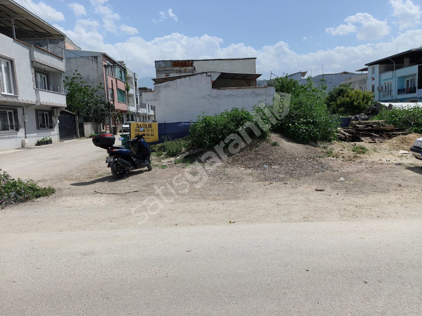 BURSA OSMANGAZİ DOĞANEVLER MAH YILDIZEVLERDE SATILIK ARSA