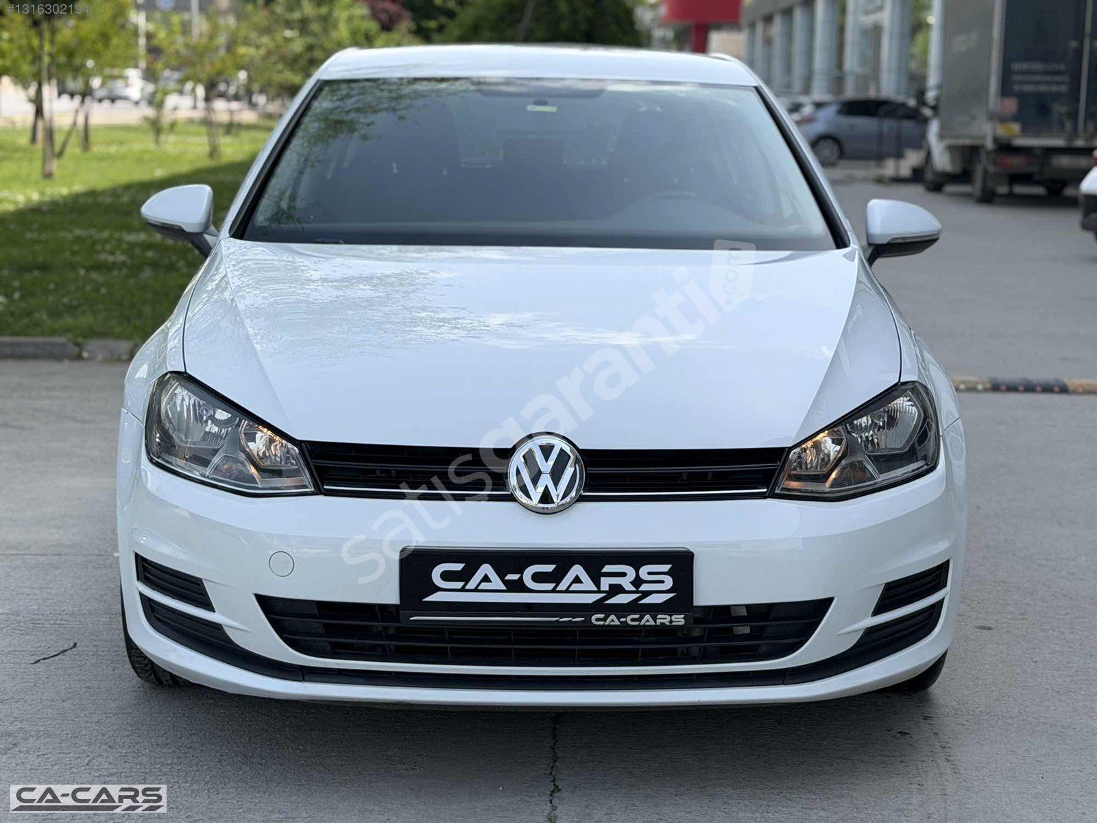 CA-CARS 2013 VOLKSWAGEN GOLF 1.6TDİ MİDLİNE PLUS 189.000KM!