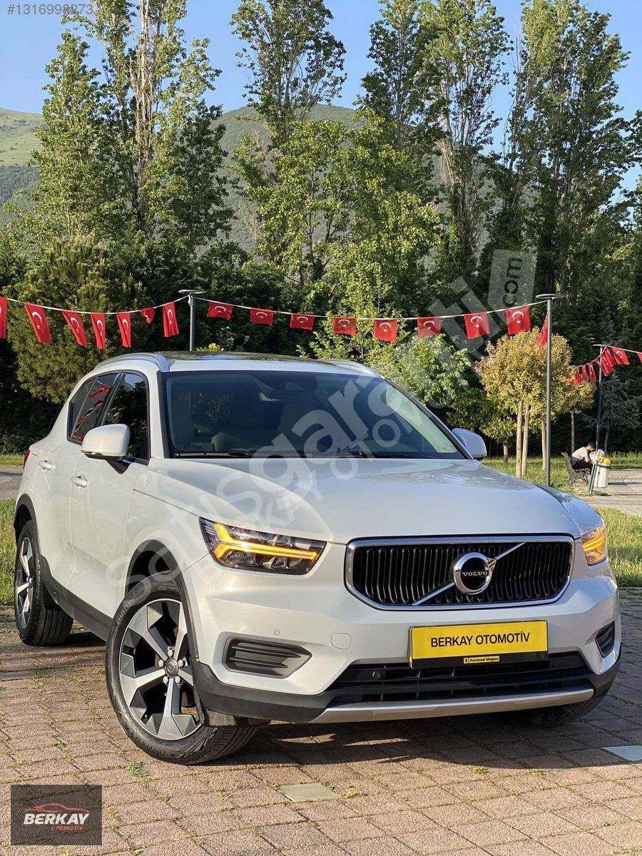 BERKAY OTOMOTİV VOLVO XC40 1.5 T3 MOMENTUM HATASIZ BOYASIZ