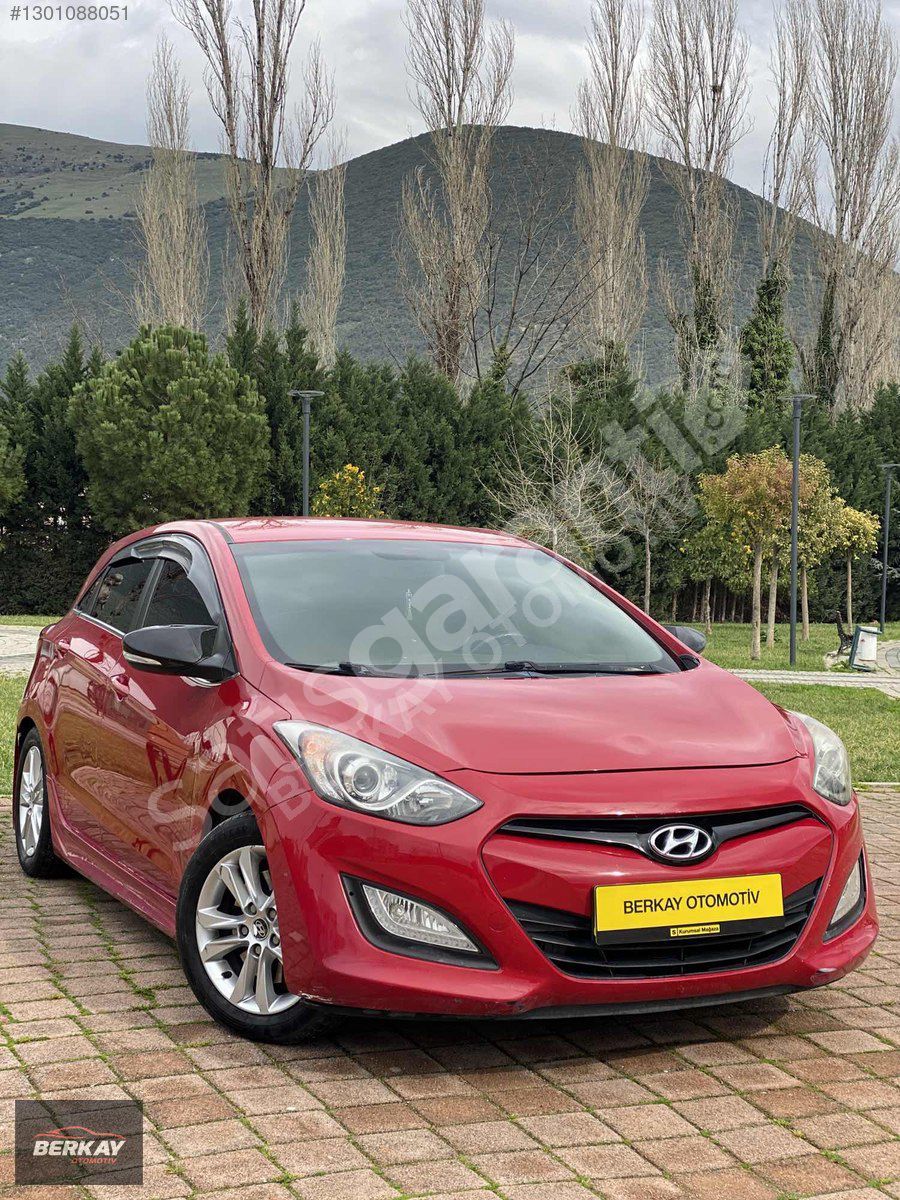 %20 PEŞİN 36 AY VADE K.K 18 TAKSİT HYUNDAİ İ30 OTOMATİK VİTES