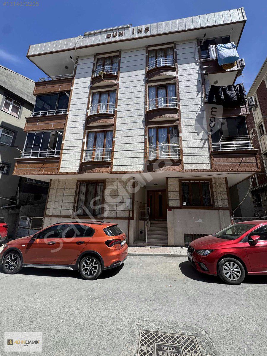 ALTIN EMLAK EYÜP SARE SEDA DAN SATILIK DAİRE