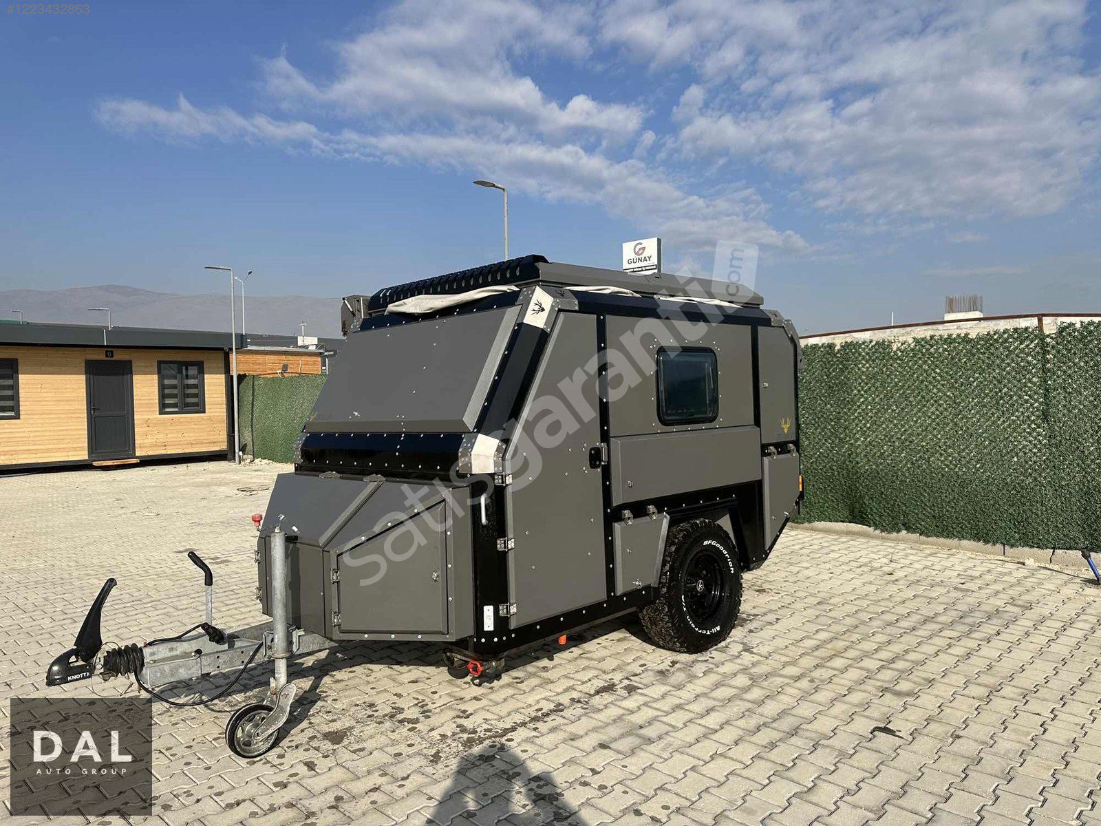 Crawler İZZ 458 FULL ÇEKME KARAVAN KREDİ KARTINA TEK ÇEKİM