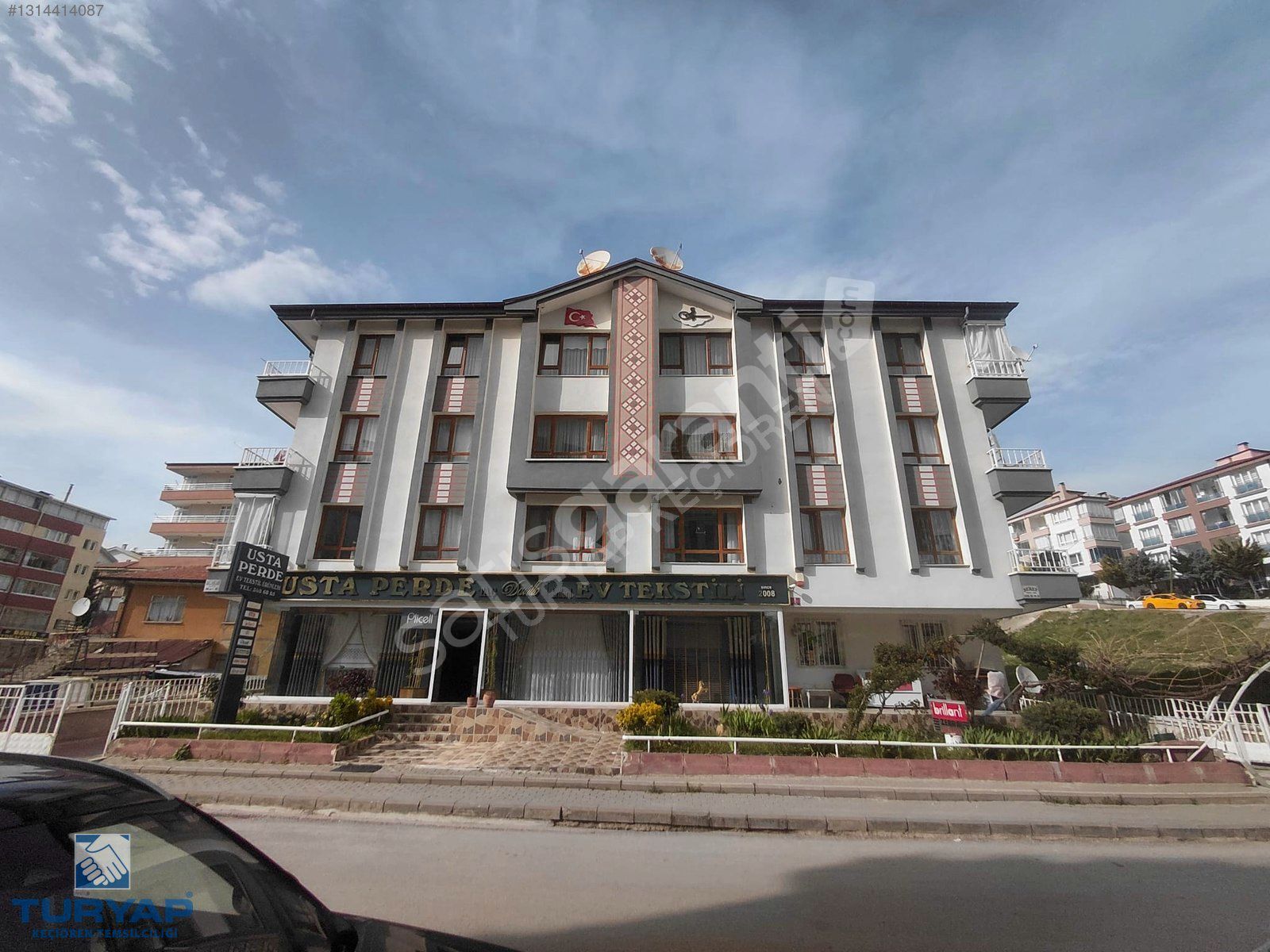 MAMAKTA GAZNELİ MAHMUT CAD. ÜZERİ 3+1 MASRAFSIZ GENİŞ DAİRE