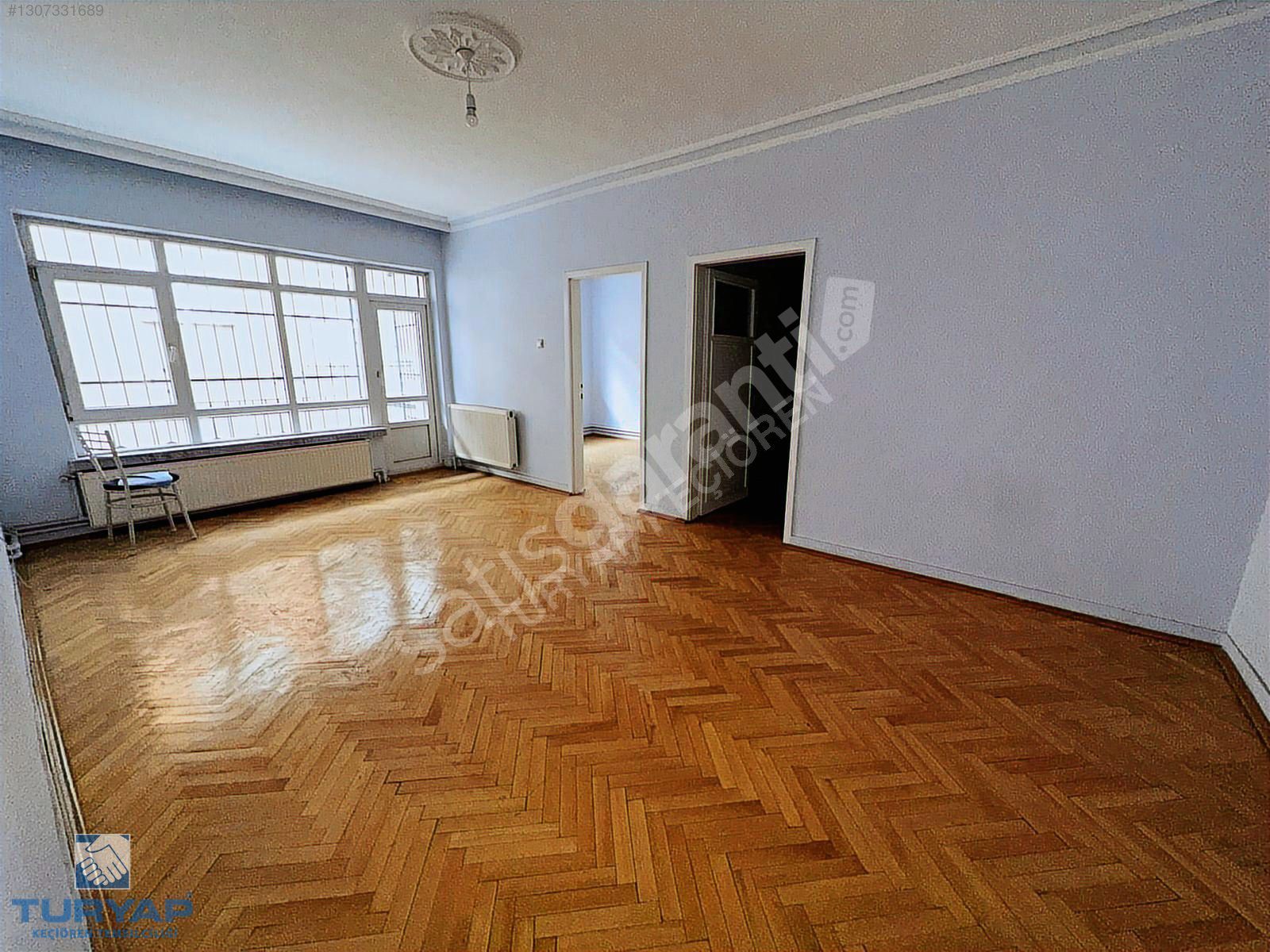 YAKACIK MAH FATİH CADDESİ YAKINI 2.KAT MERKEZİ LOAKSYON 3+1