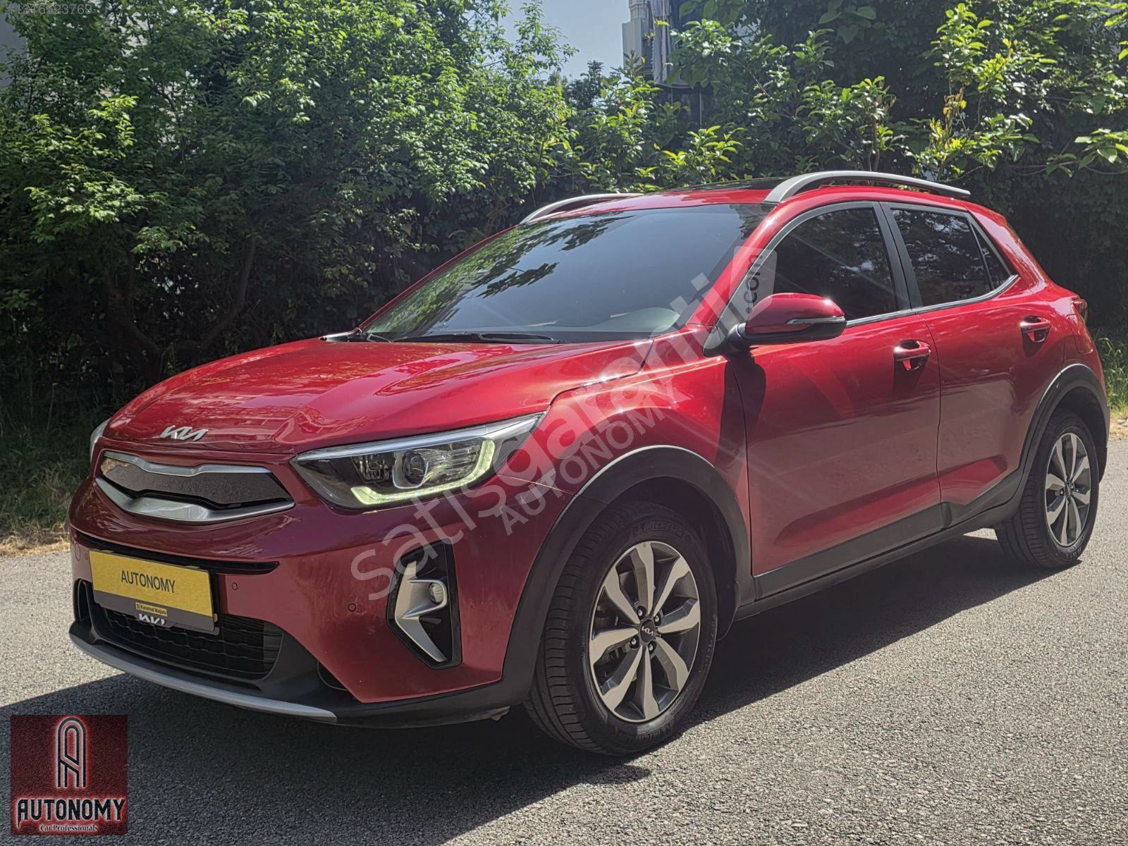KİA STONİC ELEGANCE FULL 27.500 KM DE SERVİS GARANTİLİ DEVAM..