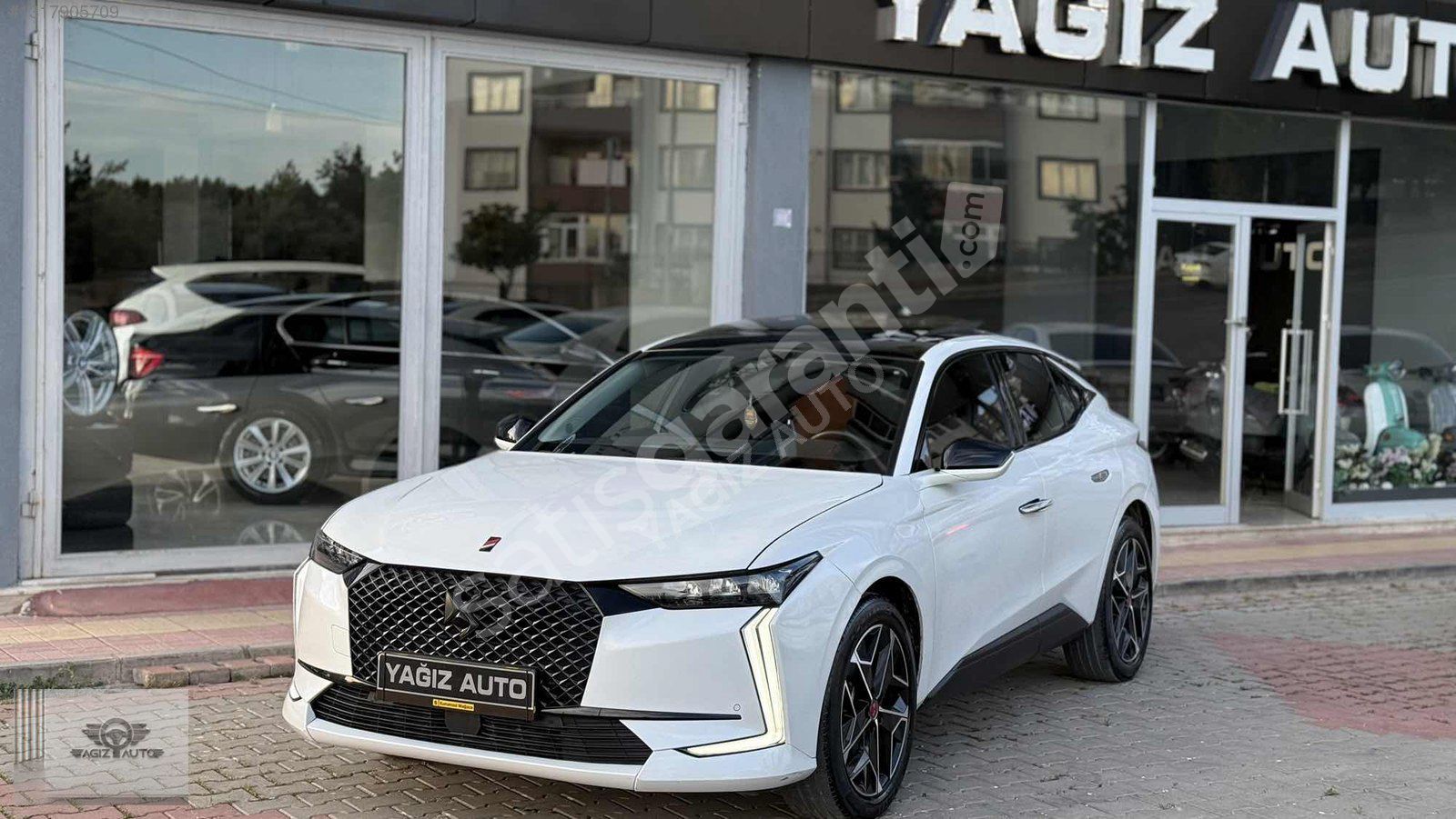 YAĞIZ AUTODAN 2023 Ds4 1.5 dizel 75 bin km