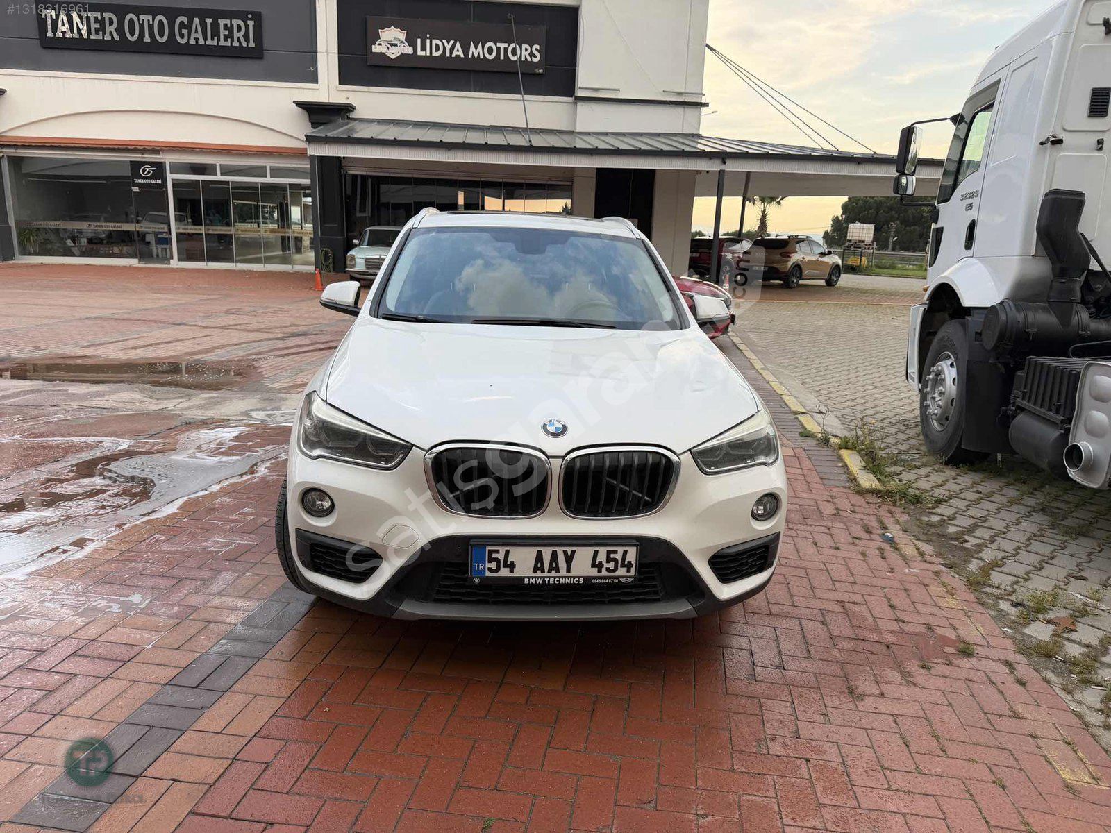 2016 MODEL X1 1.8i s DRİVE X LİNE 145 KM BOYASIZ TAKAS OLUR