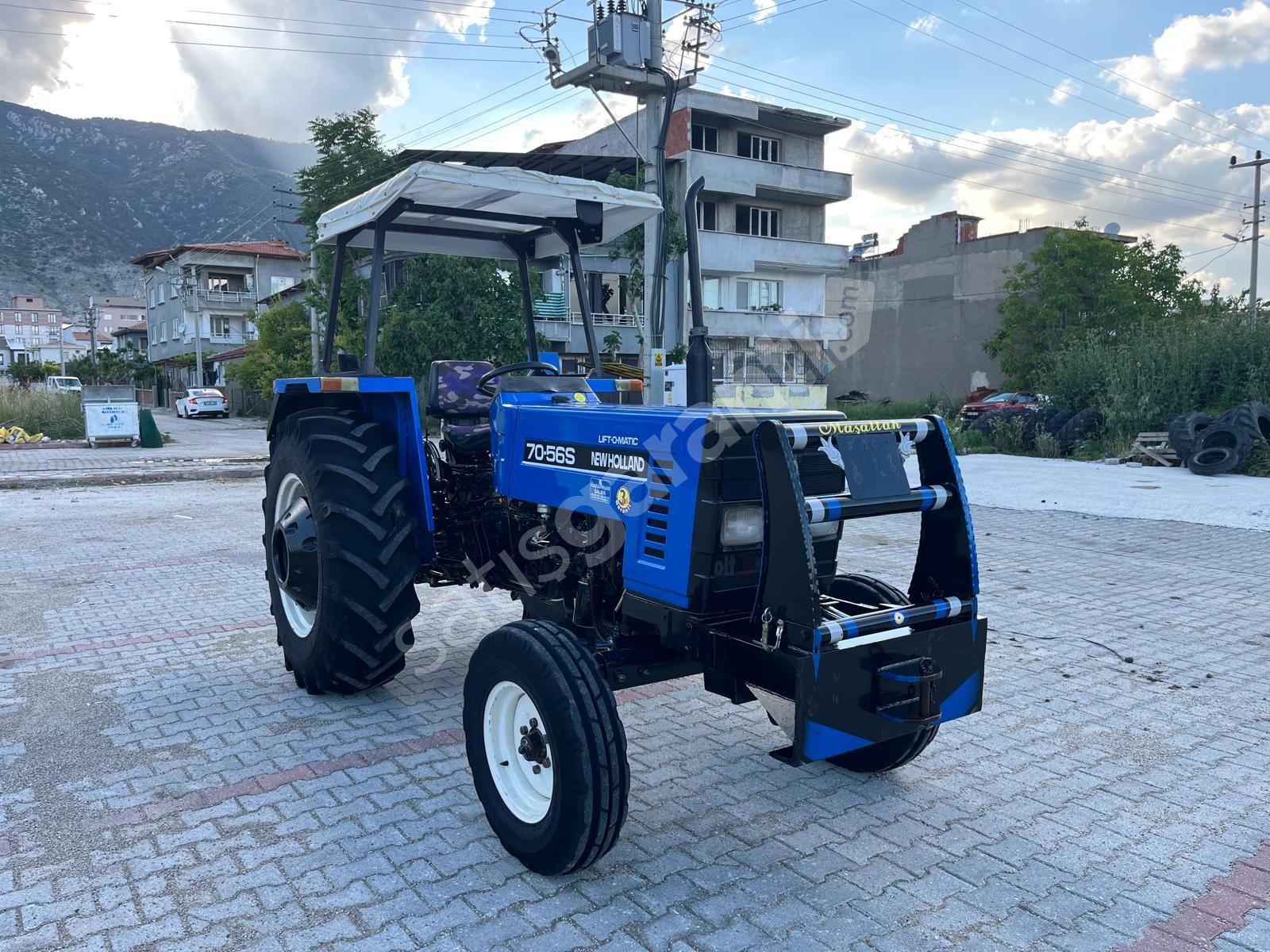 2005 NEW HOLLAND 70-56S 1. SINIF CAM GİBİ
