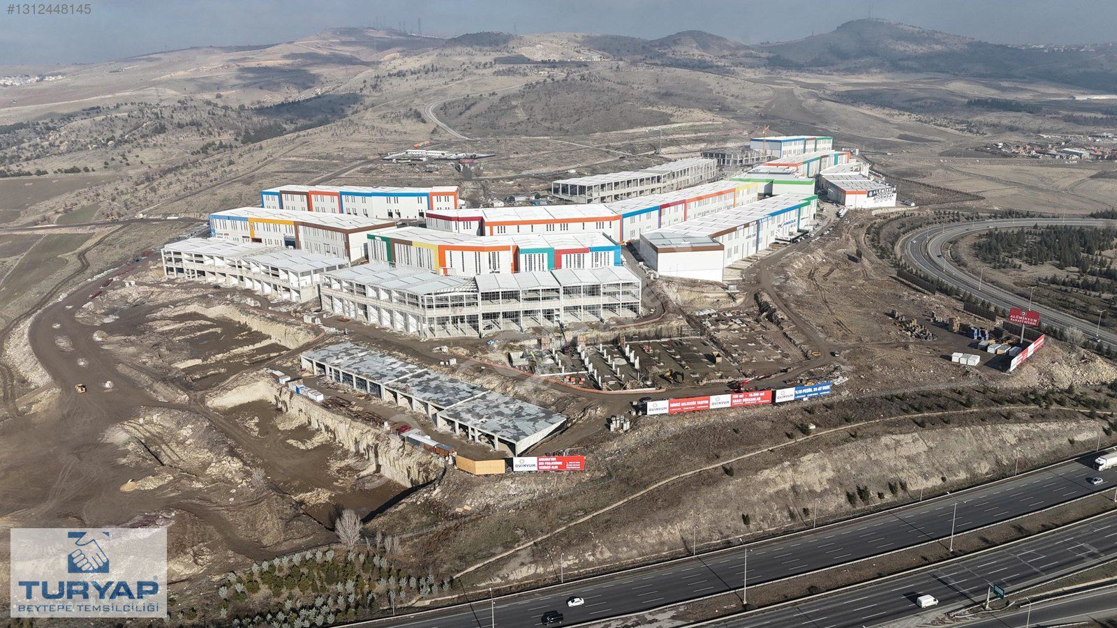 OVACIK ALÜMİNYUMCULAR SANAYİ SİTESİNDE 740 M² SATILIK DÜKKAN
