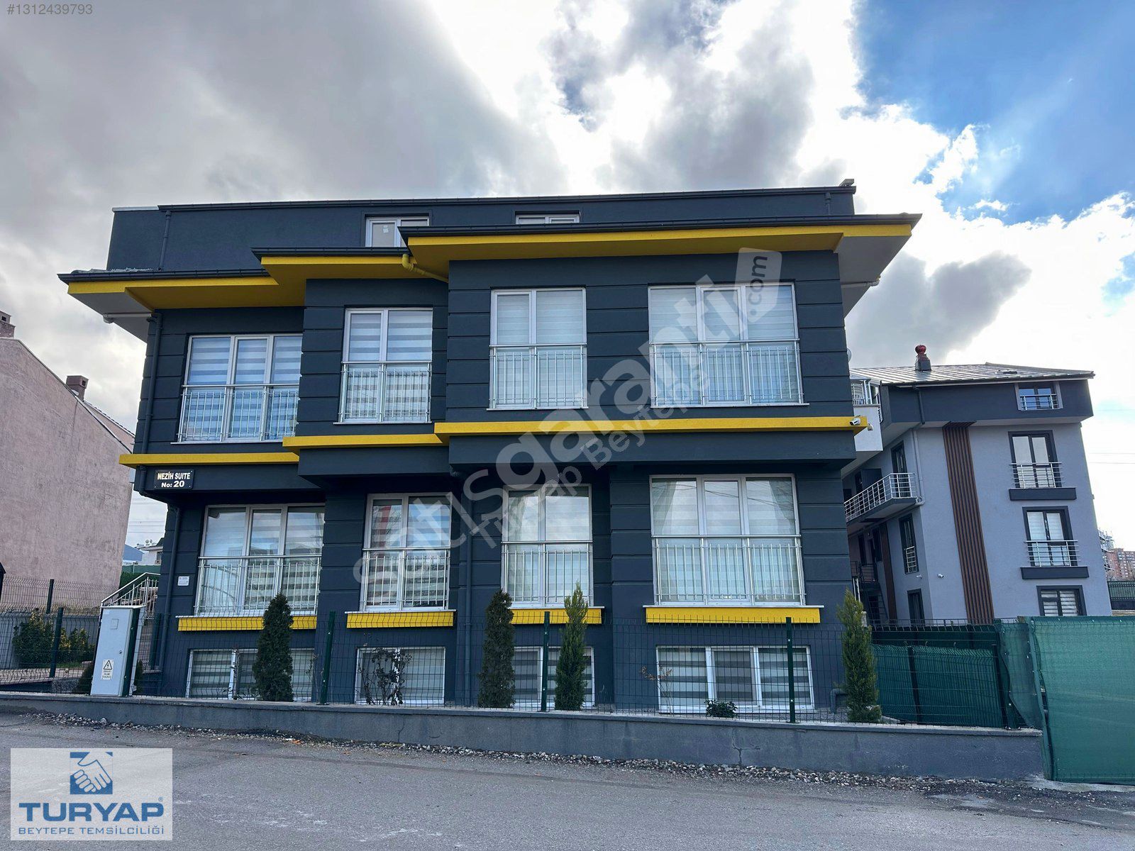 YAŞAMKENT'TE HERŞEY DAHİL 1.KAT / 55 M² 1+1 EŞYALI KİRALIK DAİRE