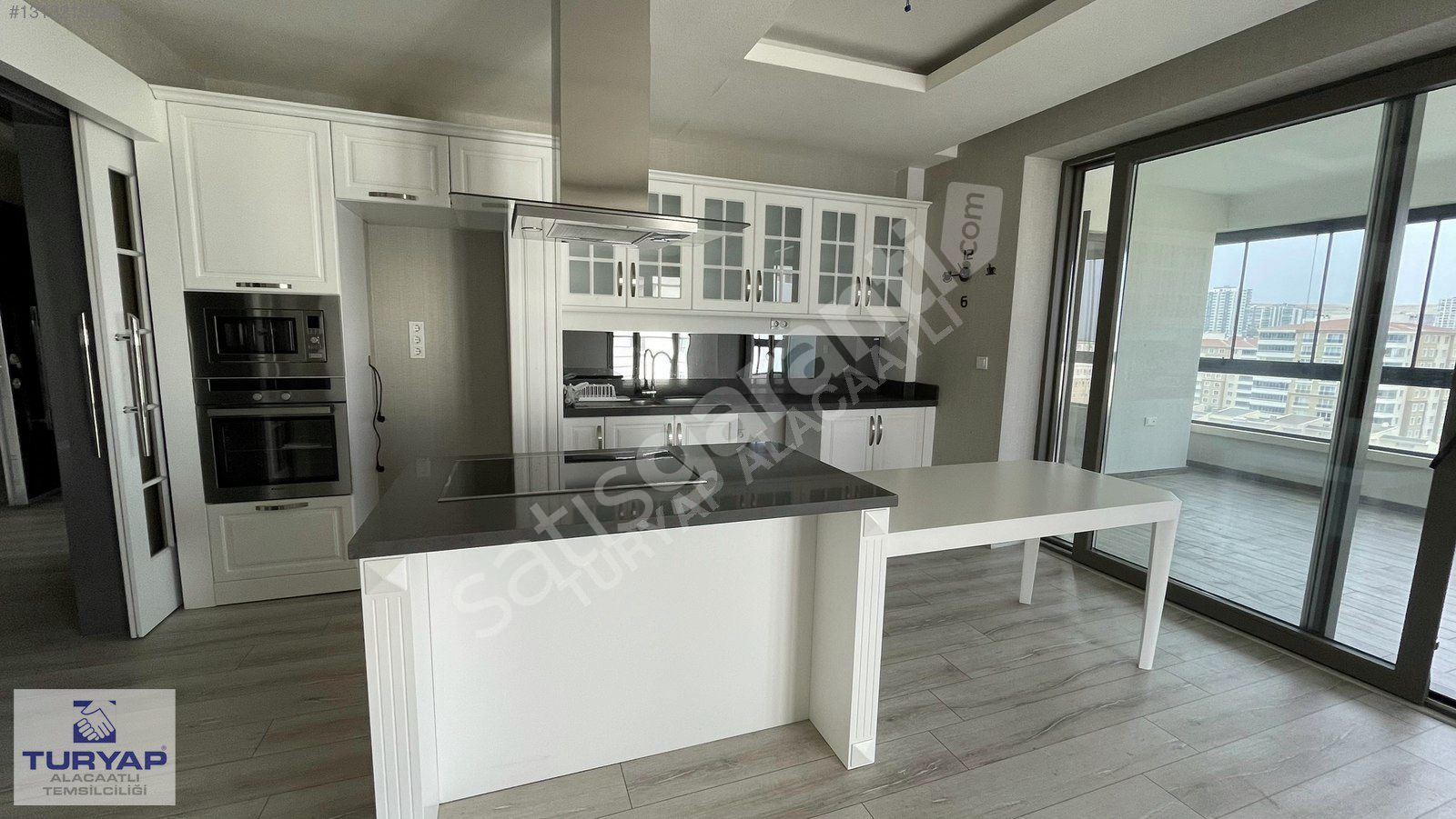 TURYAPTAN BAĞLICA MERKEZ PARK LOCADA ARA KAT GENİŞ 3.5+1 DAİRE