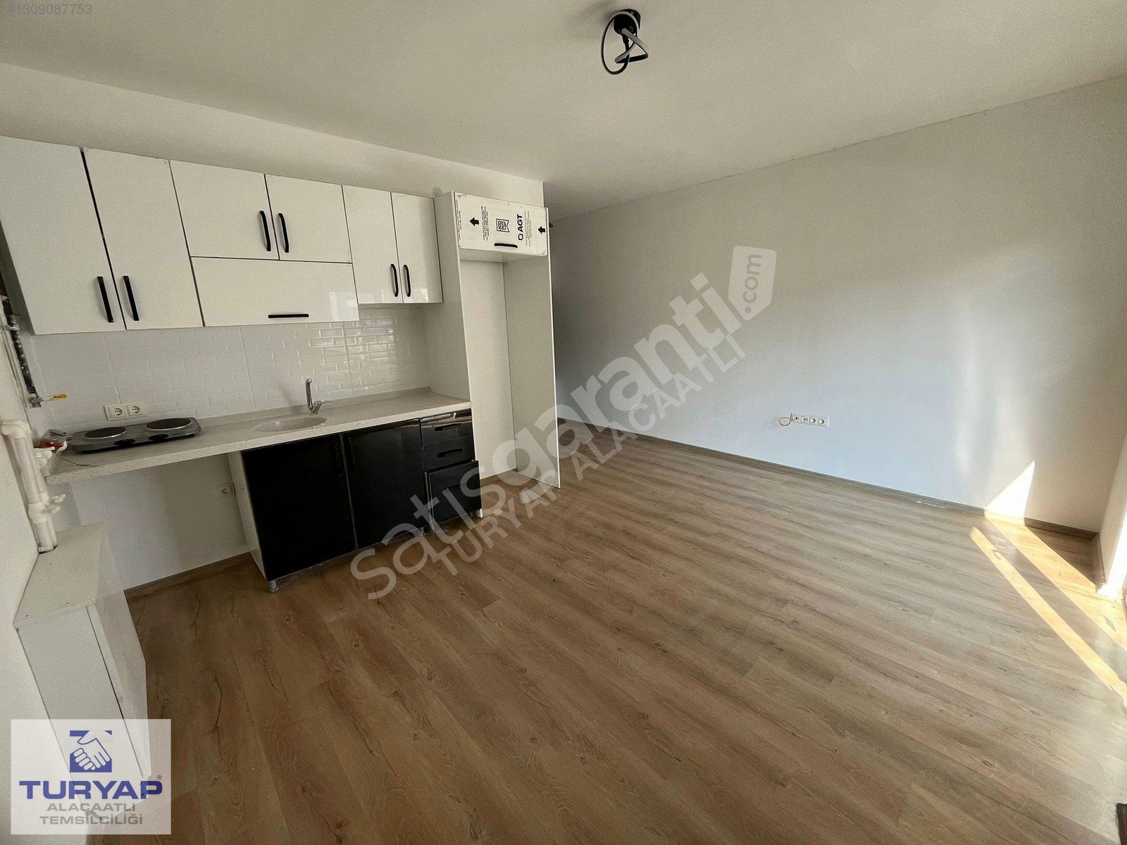 TURYAPtan YAŞAMKENT'te 2+1 BALKONLU KİRALIK DAİRE