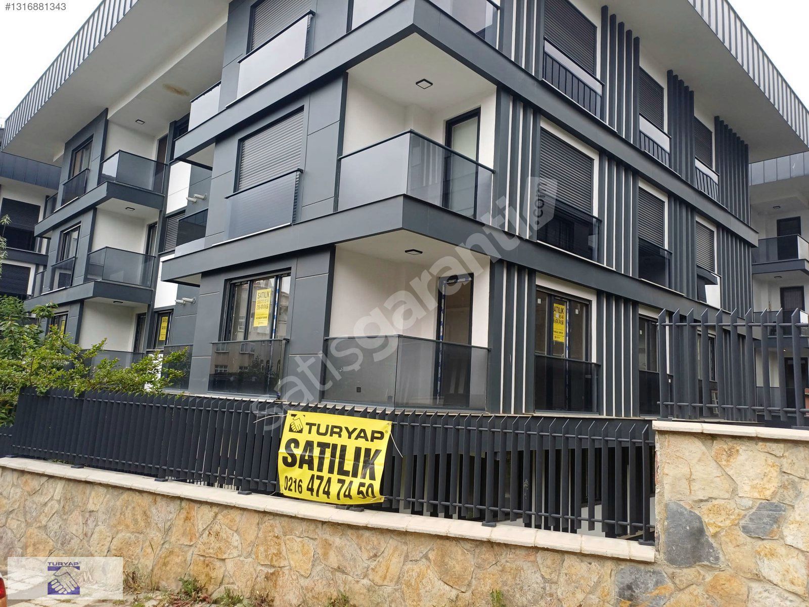 AKLI EV SİSTEMLİ, SİTE İÇİ 3+1,164m2 SATILIK LÜKS ARA KAT DAİRE