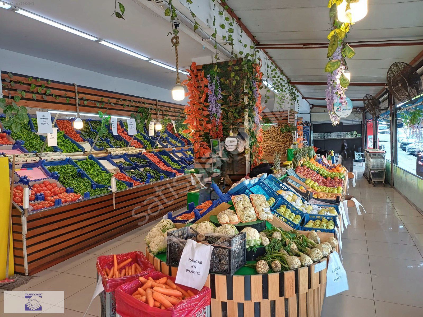 YAYA VE ARAÇ TRAFİĞİNİN YOĞUN OLDUĞU BÖLGE DEVREN KİRALIK MARKET